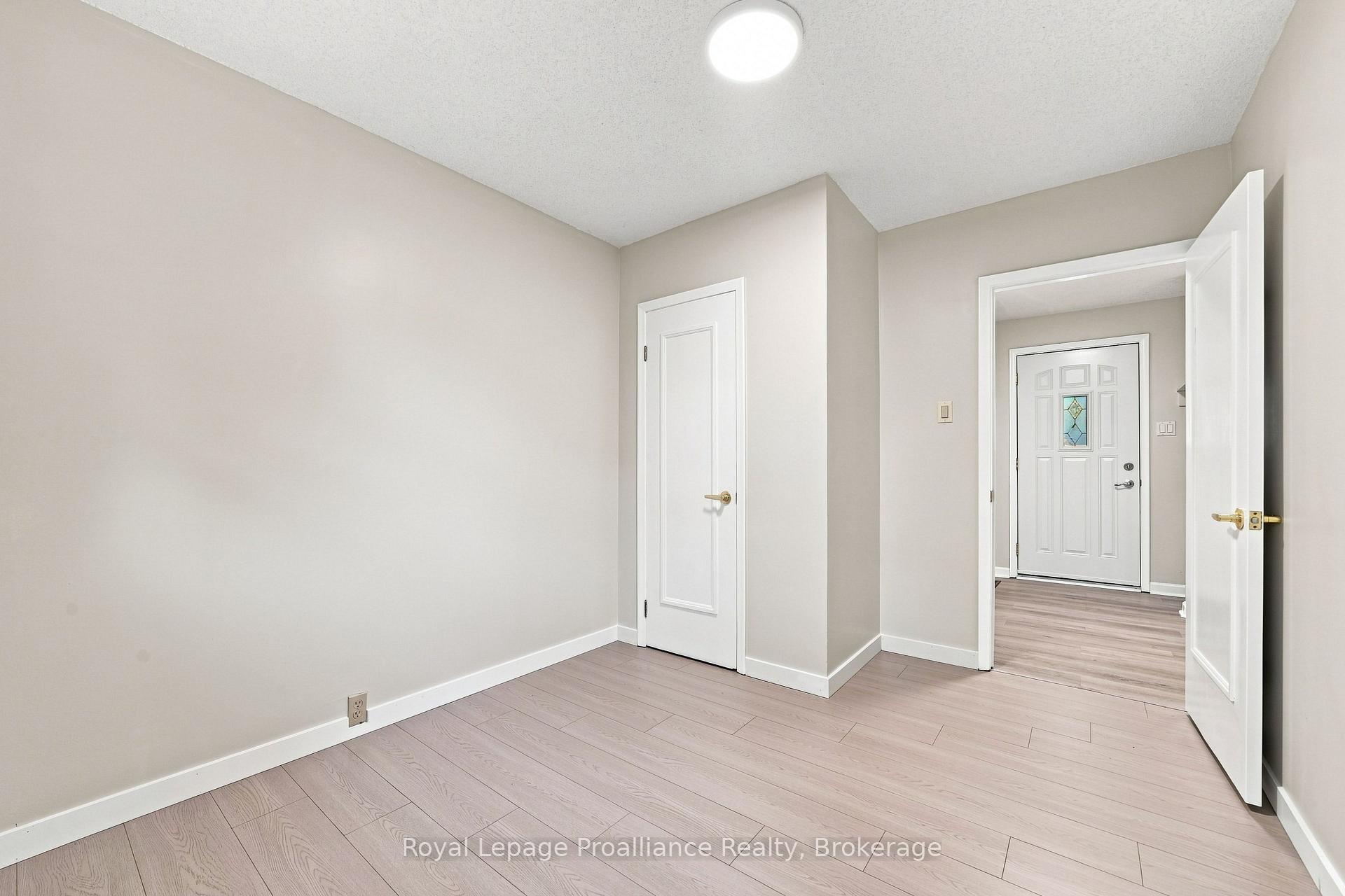 Photo 38 of 15 Elvins Gardens, Belleville, Belleville Ward — HOMEH