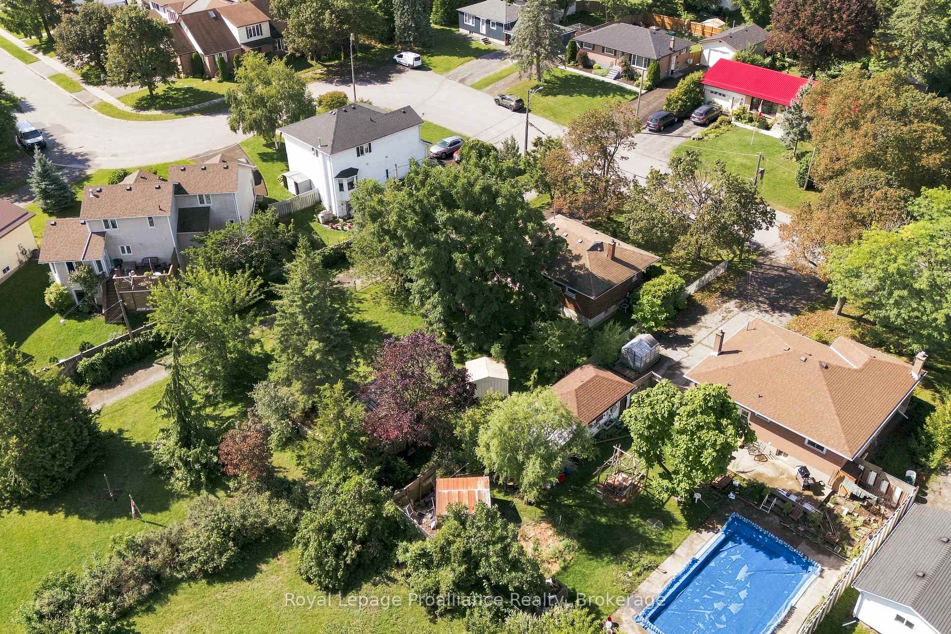 Photo 68 of 15 Elvins Gardens, Belleville, Belleville Ward — HOMEH