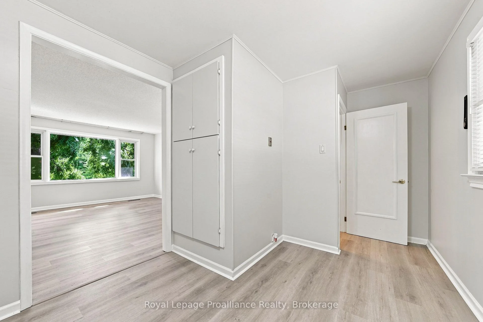 Photo 37 of 15 Elvins Gardens, Belleville, Belleville Ward — HOMEH