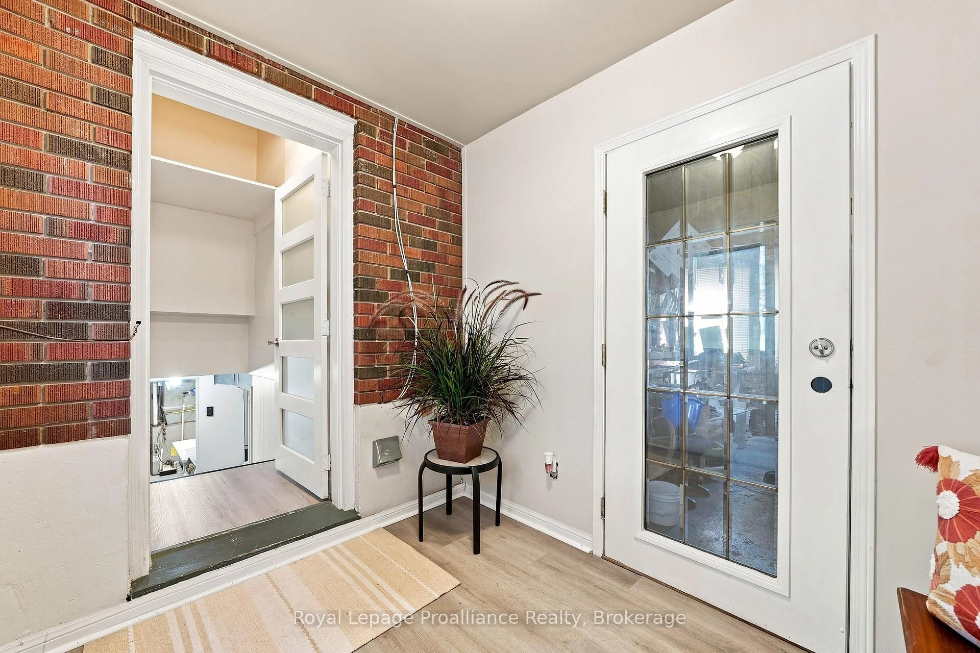 Photo 41 of 15 Elvins Gardens, Belleville, Belleville Ward — HOMEH