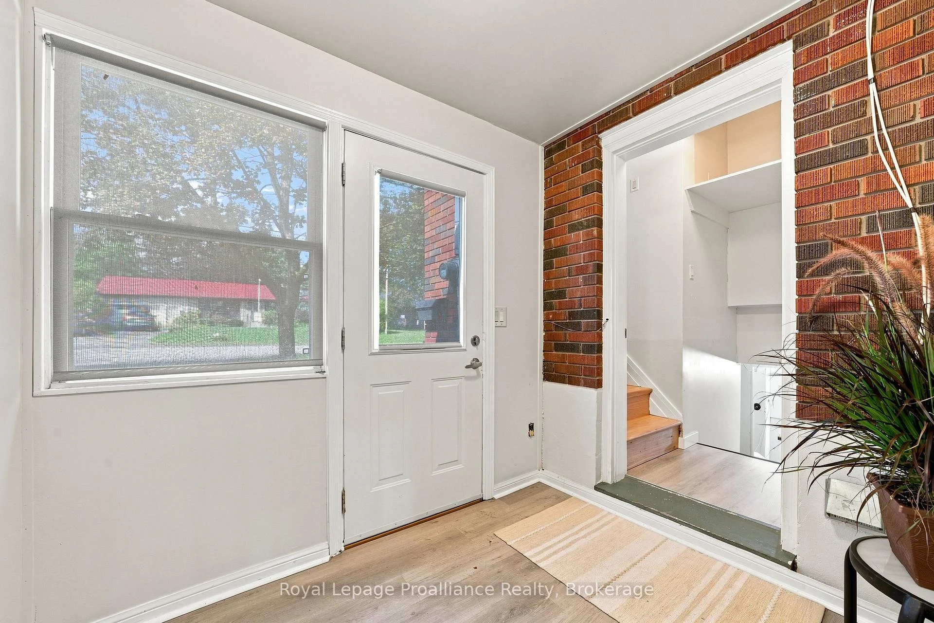 Photo 43 of 15 Elvins Gardens, Belleville, Belleville Ward — HOMEH