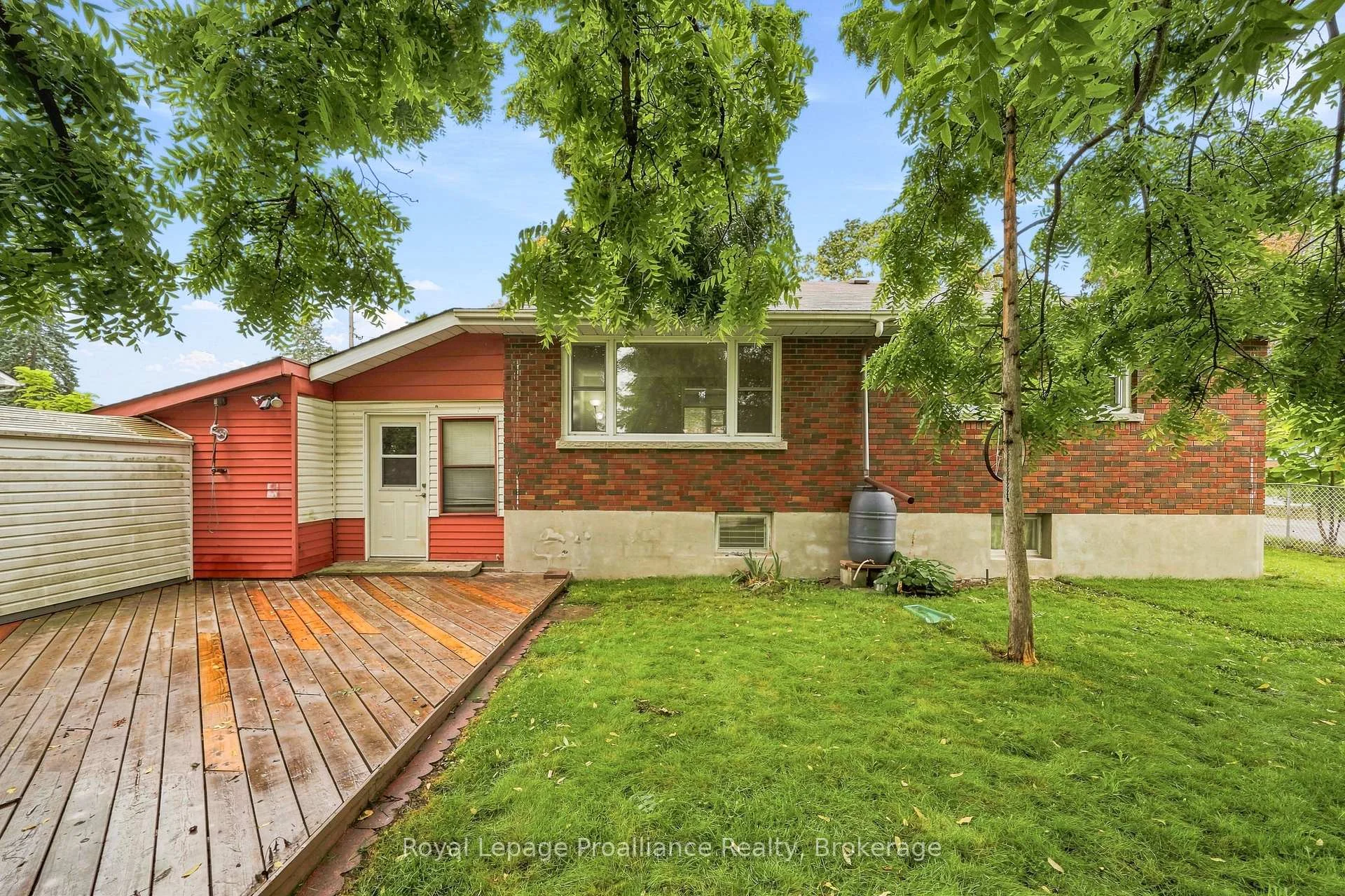 Photo 63 of 15 Elvins Gardens, Belleville, Belleville Ward — HOMEH