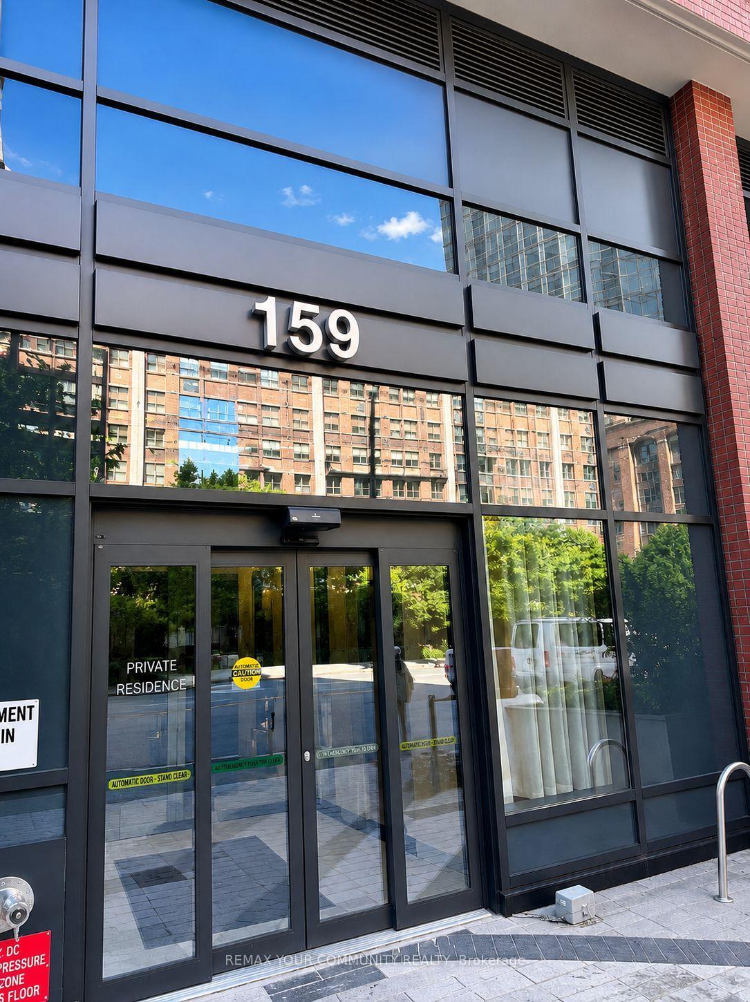 Photo 2 of Unit 404, 159 Wellesley Street E, Toronto, Cabbagetown-South St. James Town — HOMEH