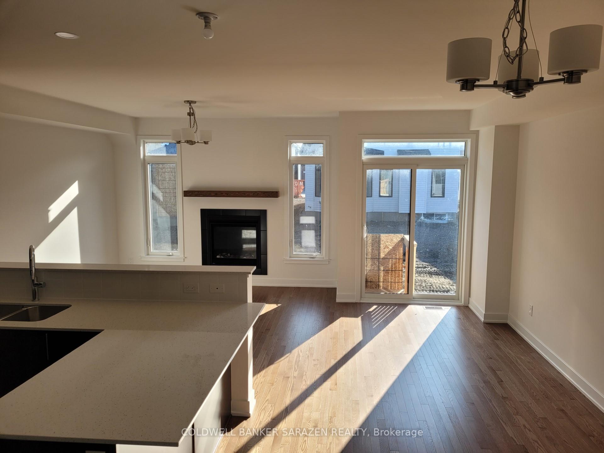 Photo 4 of 618 Rathburn Lane, Ottawa, Leitrim — HOMEH