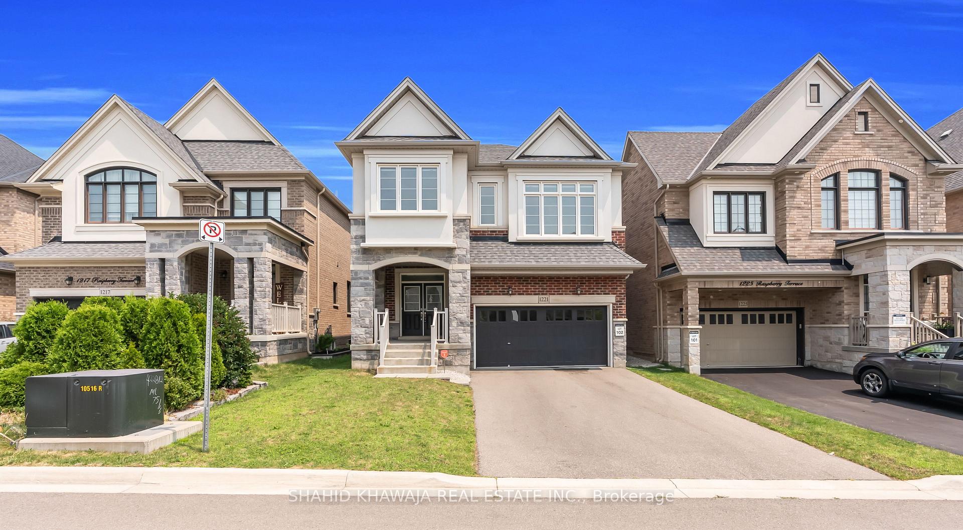 Photo 3 of 1221 Raspberry Terrace, Milton, Ford — HOMEH