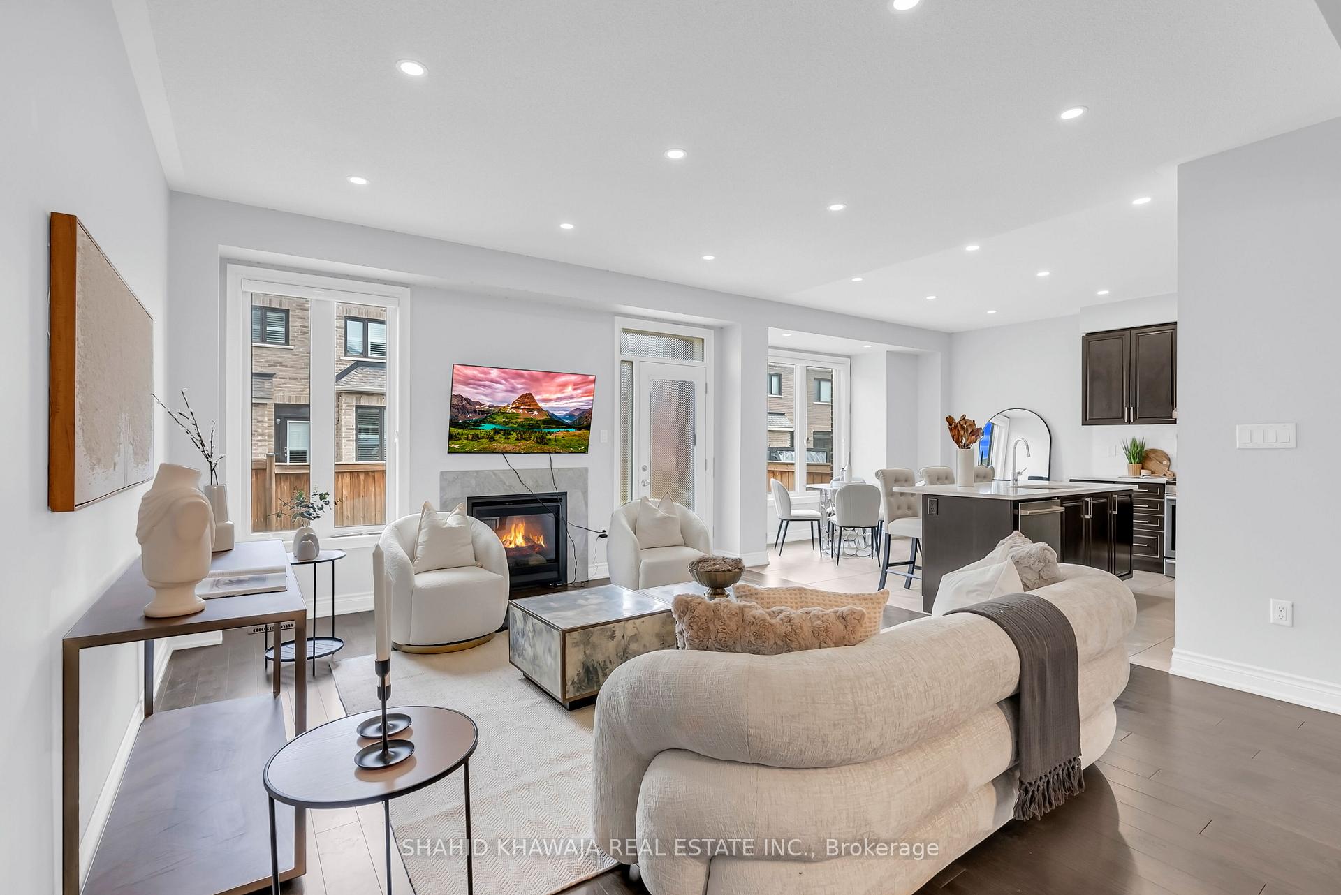 Photo 9 of 1221 Raspberry Terrace, Milton, Ford — HOMEH