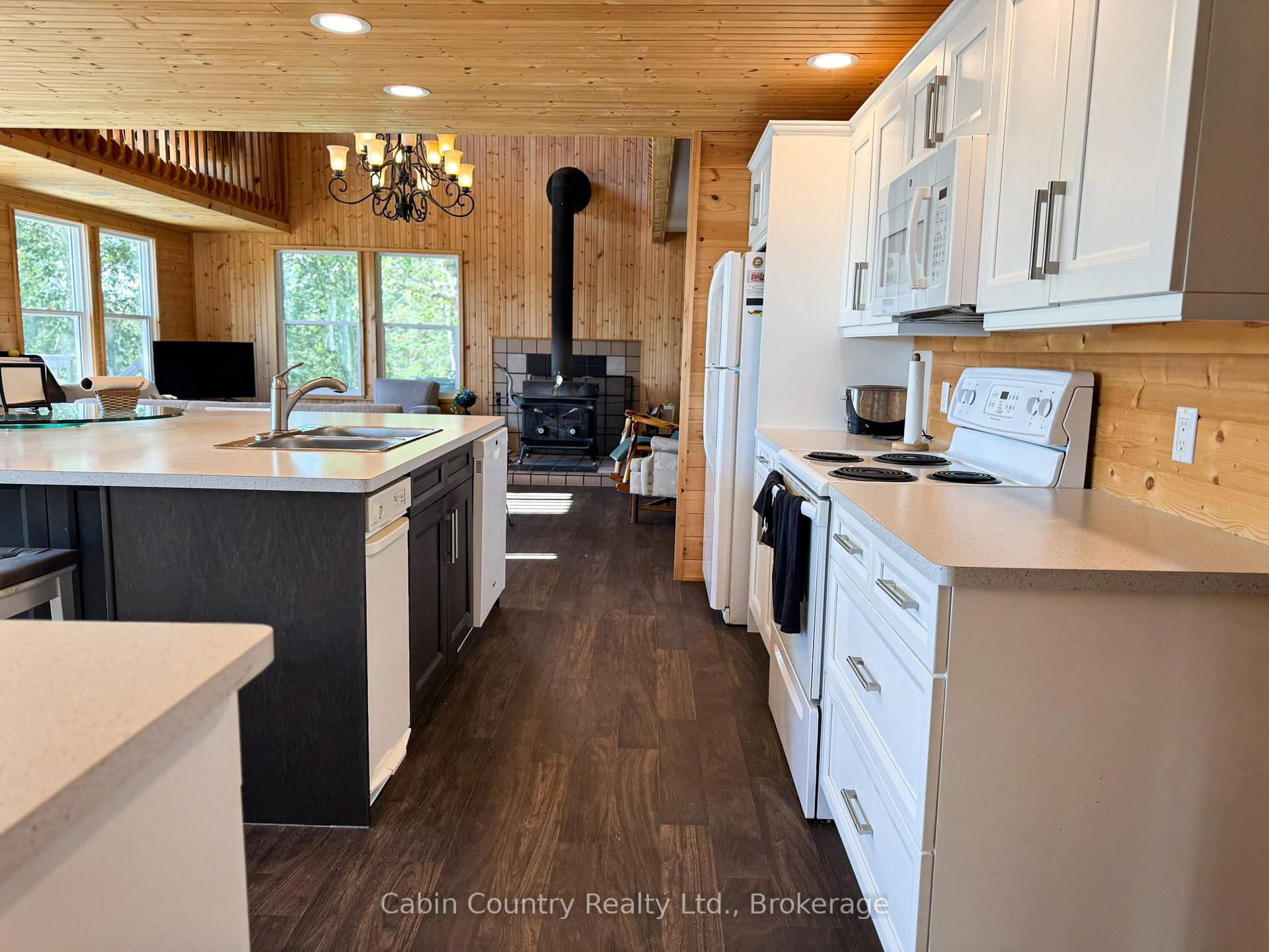 Photo 31 of Lot 6 Channel Island, Kenora Remote Area, Lake of the Woods North — HOMEH