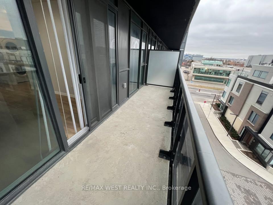 Photo 8 of Unit 301, 7895 Jane Street, Vaughan, Concord — HOMEH
