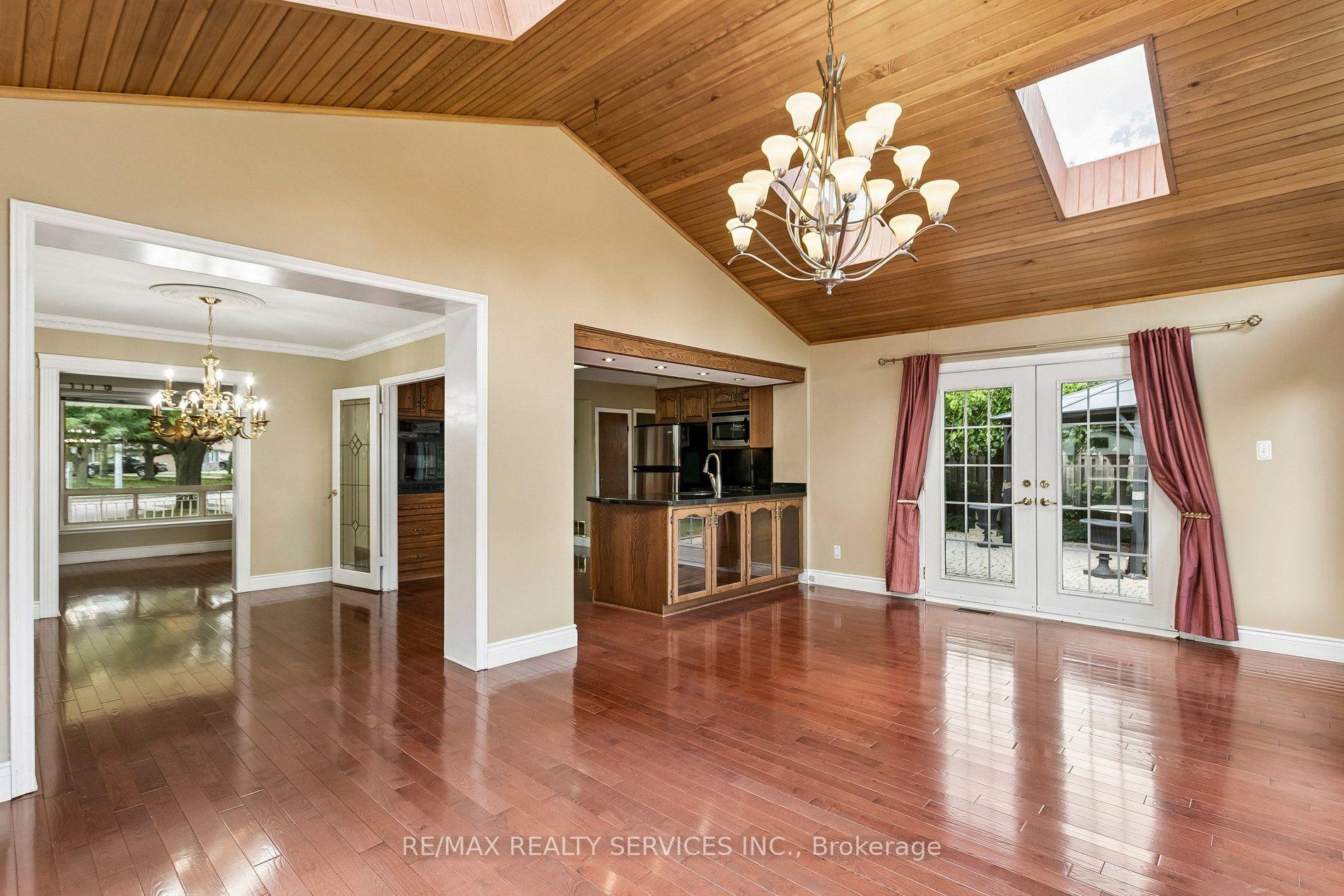 Photo 14 of 43 Allendale Road, Brampton, Brampton East — HOMEH