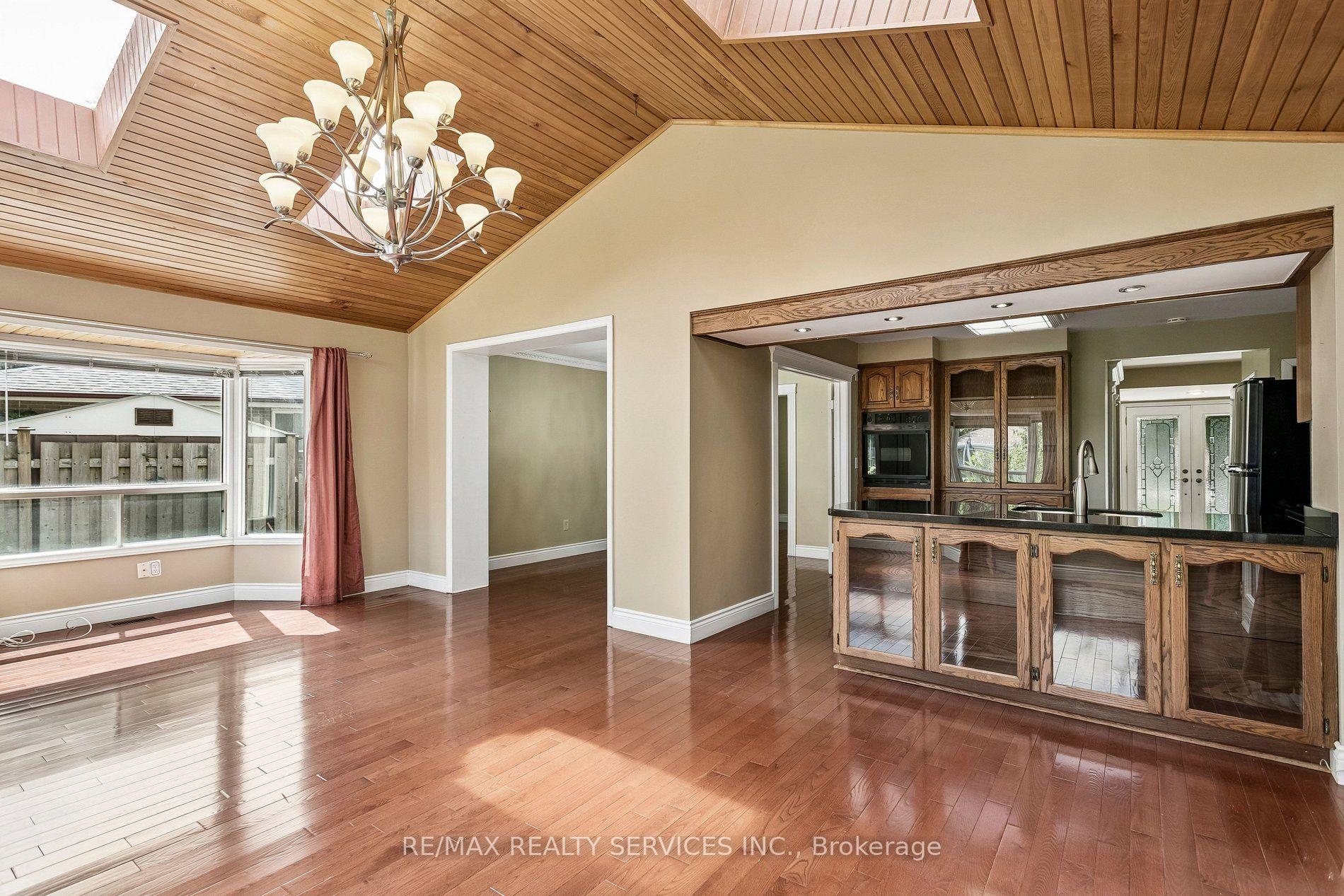 Photo 16 of 43 Allendale Road, Brampton, Brampton East — HOMEH