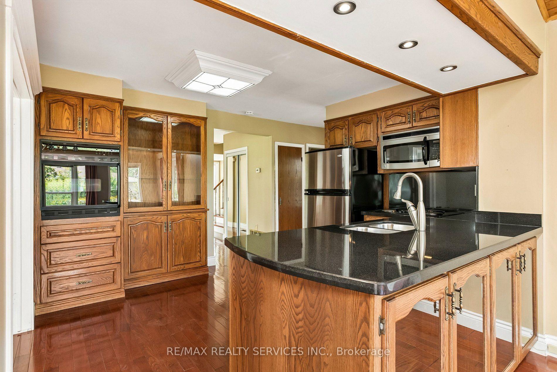 Photo 17 of 43 Allendale Road, Brampton, Brampton East — HOMEH