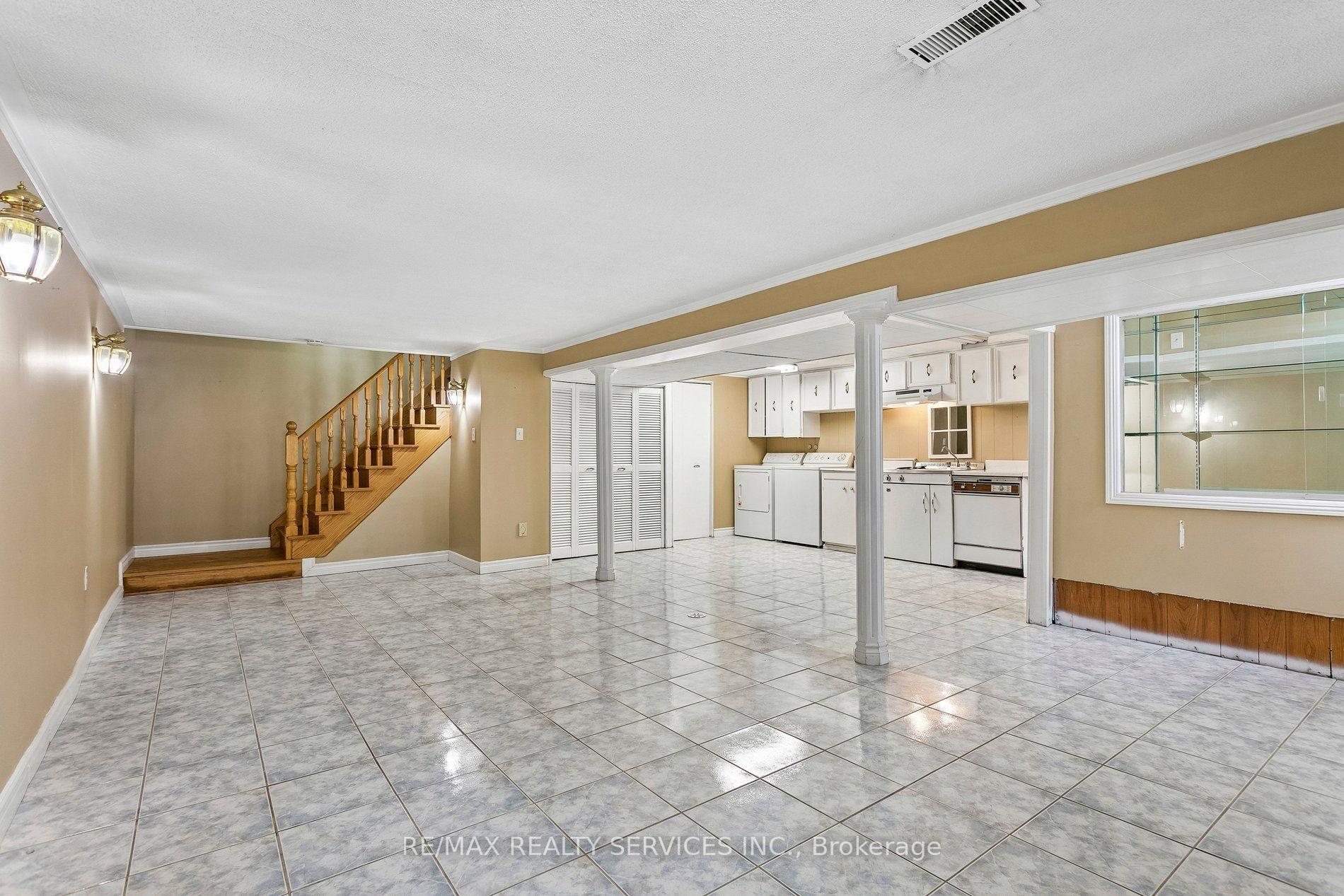 Photo 29 of 43 Allendale Road, Brampton, Brampton East — HOMEH