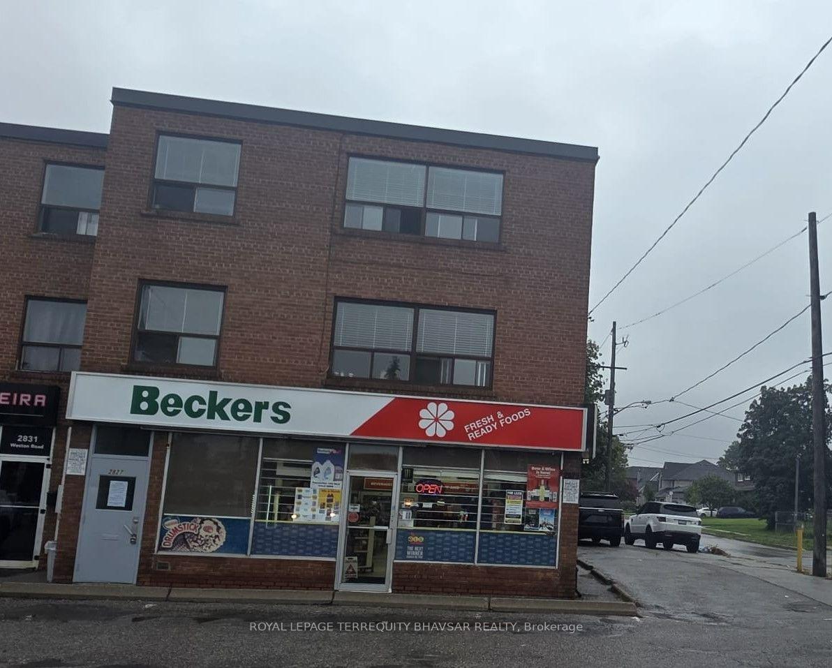 Photo 2 of Unit 3, 2827 Weston Road, North York, Humberlea-Pelmo Park — HOMEH