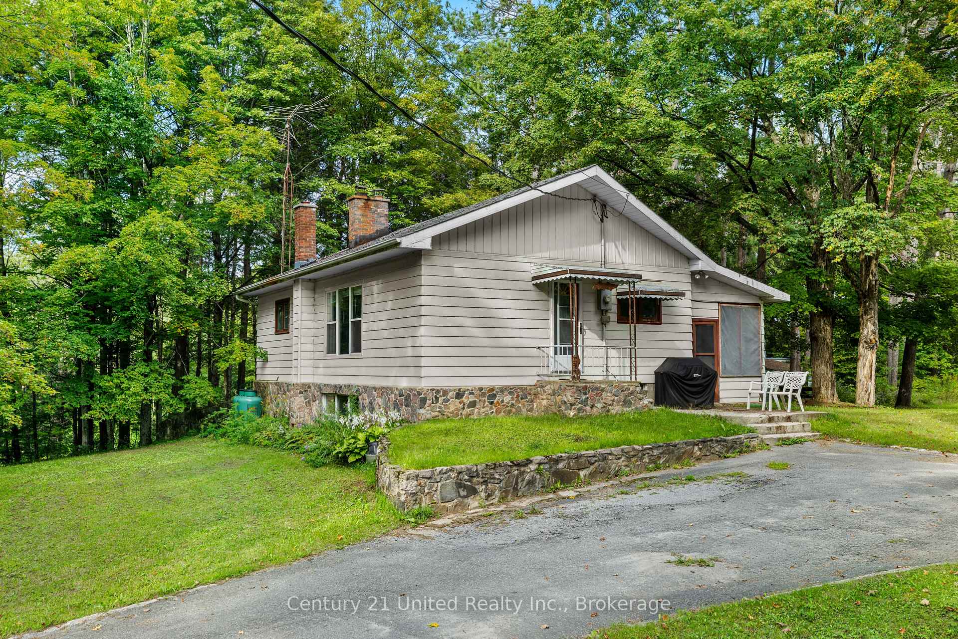 Photo 1 of 49 Mcfadden Road, North Kawartha — HOMEH