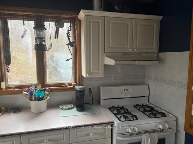 Photo 15 of 22 Frank Lane, Perry — HOMEH