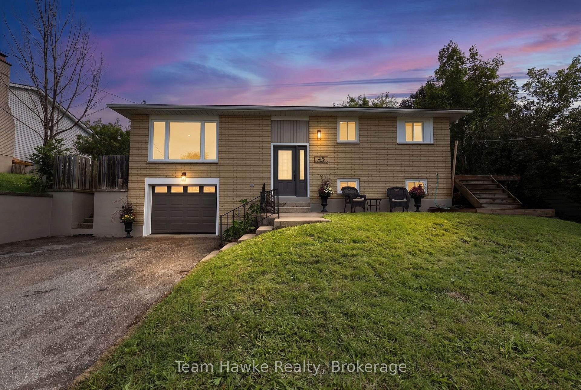 Photo 1 of 45 Easton Avenue, Tay, Rural Tay — HOMEH
