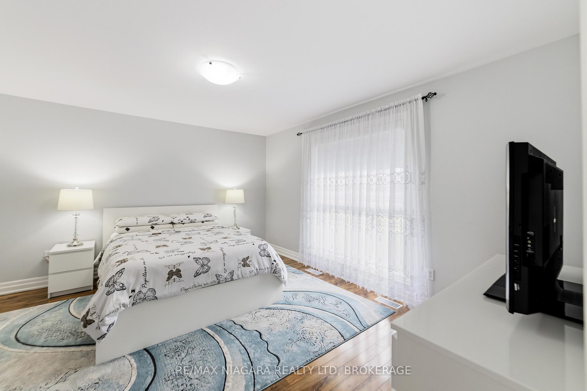 Photo 19 of 2876 3 Highway E, Port Colborne, Bethel — HOMEH