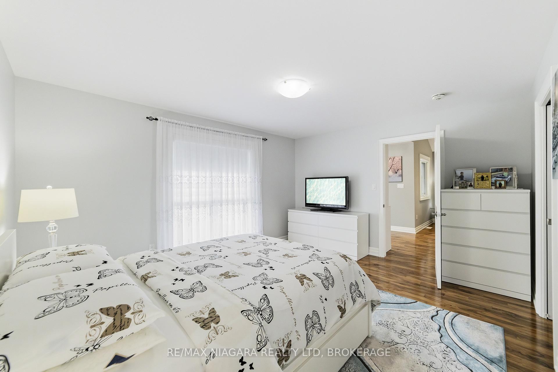 Photo 20 of 2876 3 Highway E, Port Colborne, Bethel — HOMEH