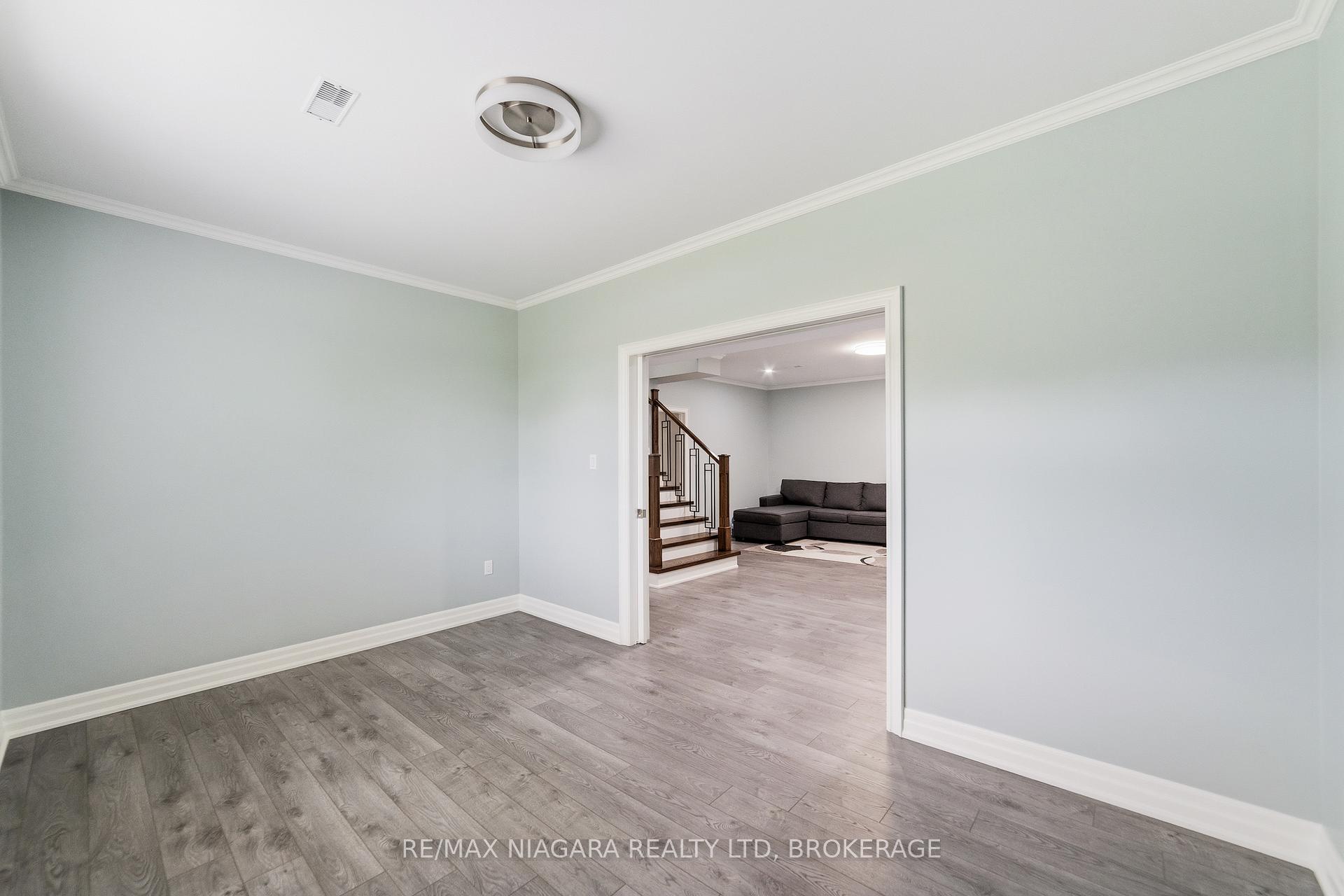 Photo 29 of 2876 3 Highway E, Port Colborne, Bethel — HOMEH