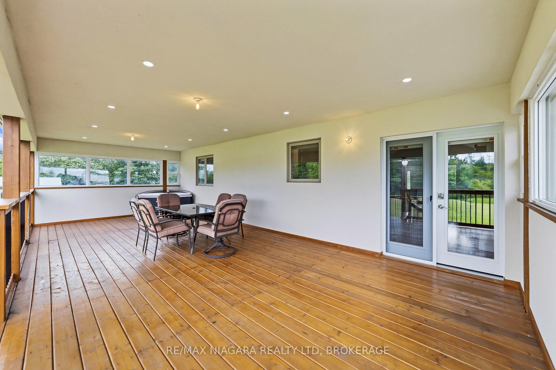 Photo 35 of 2876 3 Highway E, Port Colborne, Bethel — HOMEH
