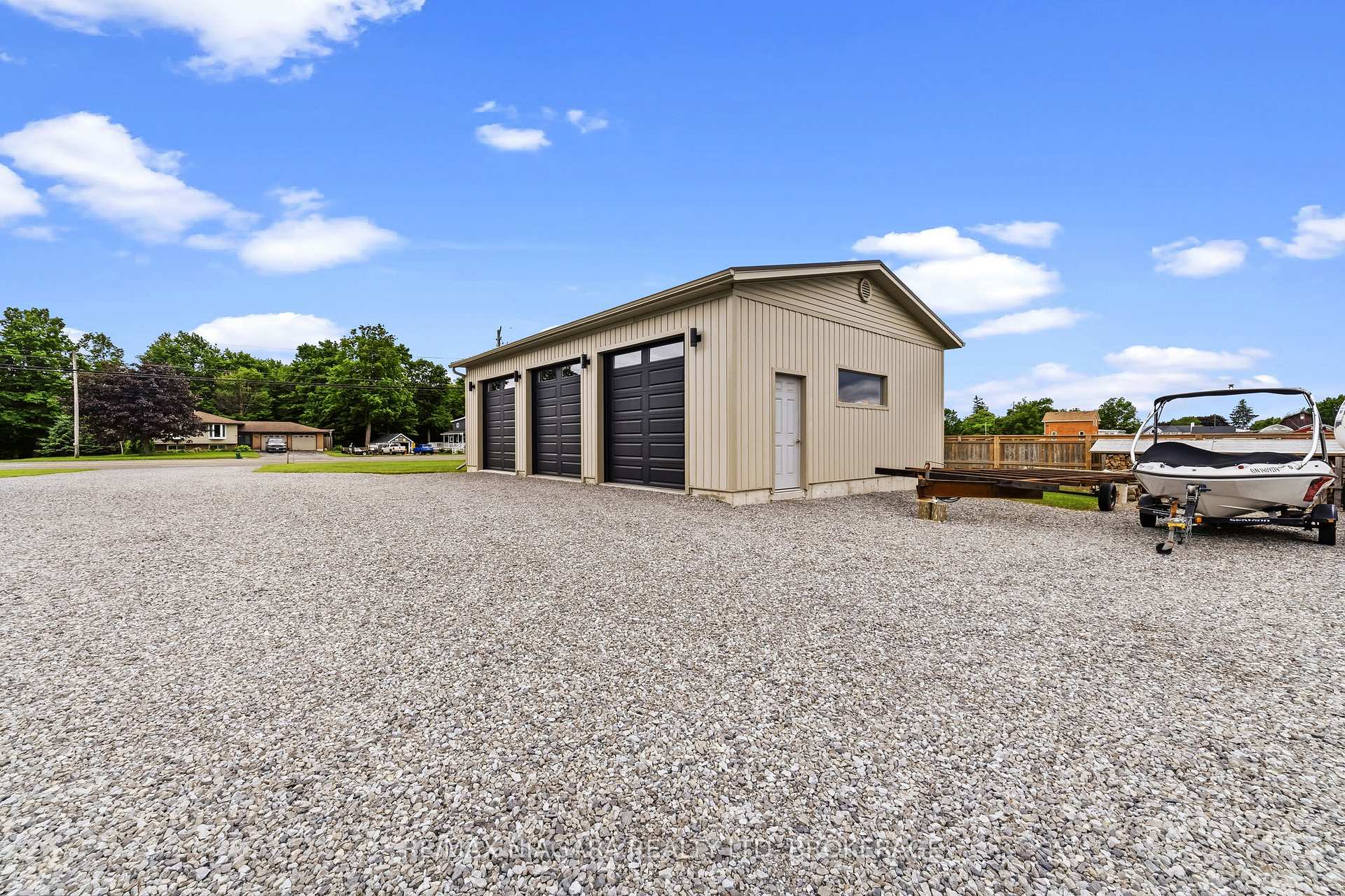 Photo 36 of 2876 3 Highway E, Port Colborne, Bethel — HOMEH