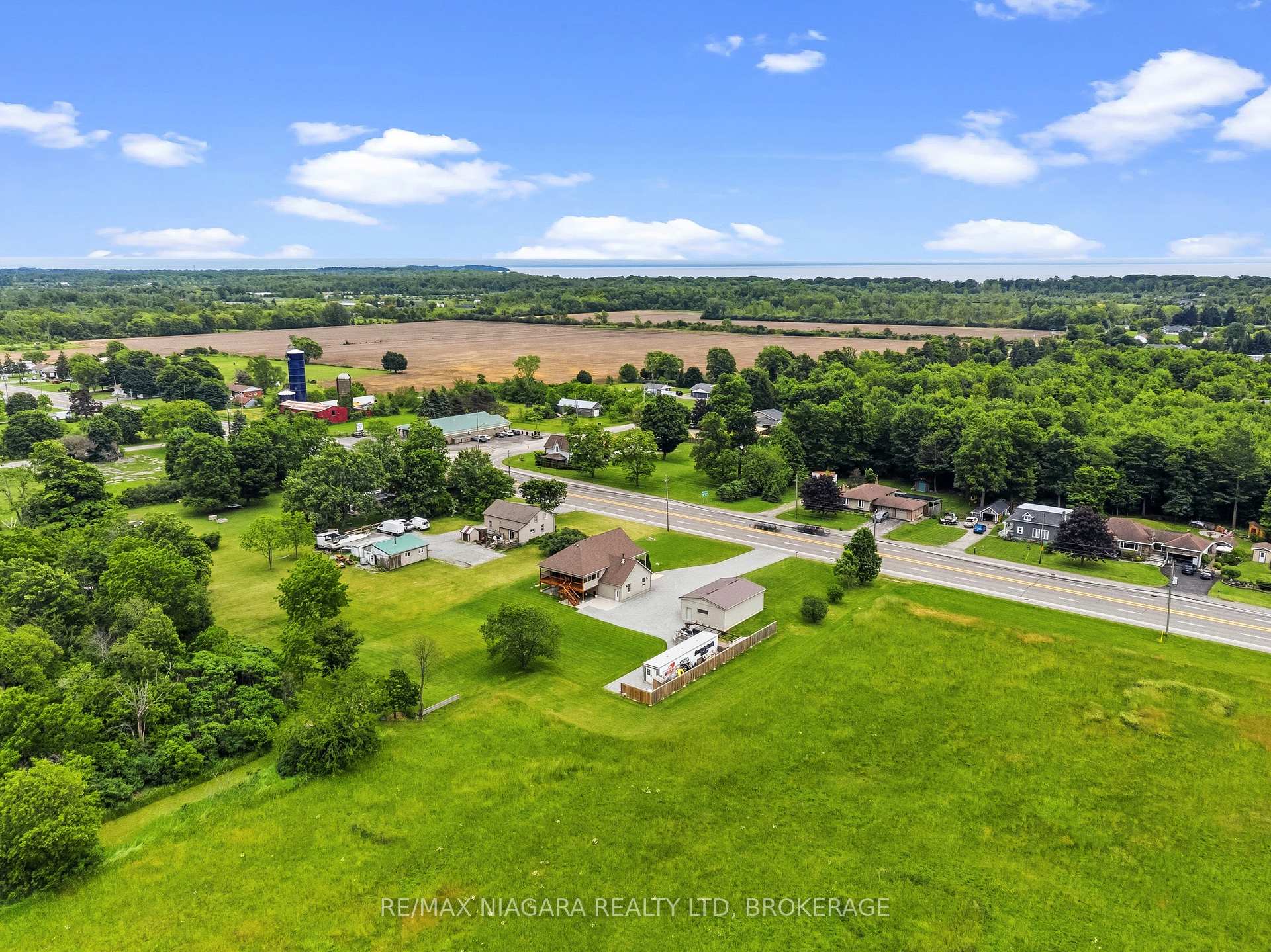 Photo 40 of 2876 3 Highway E, Port Colborne, Bethel — HOMEH