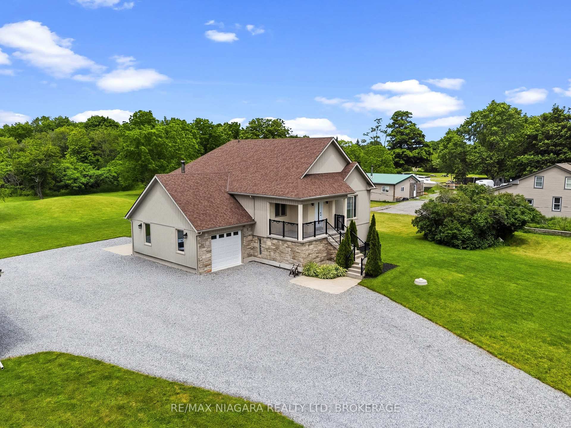 Photo 43 of 2876 3 Highway E, Port Colborne, Bethel — HOMEH