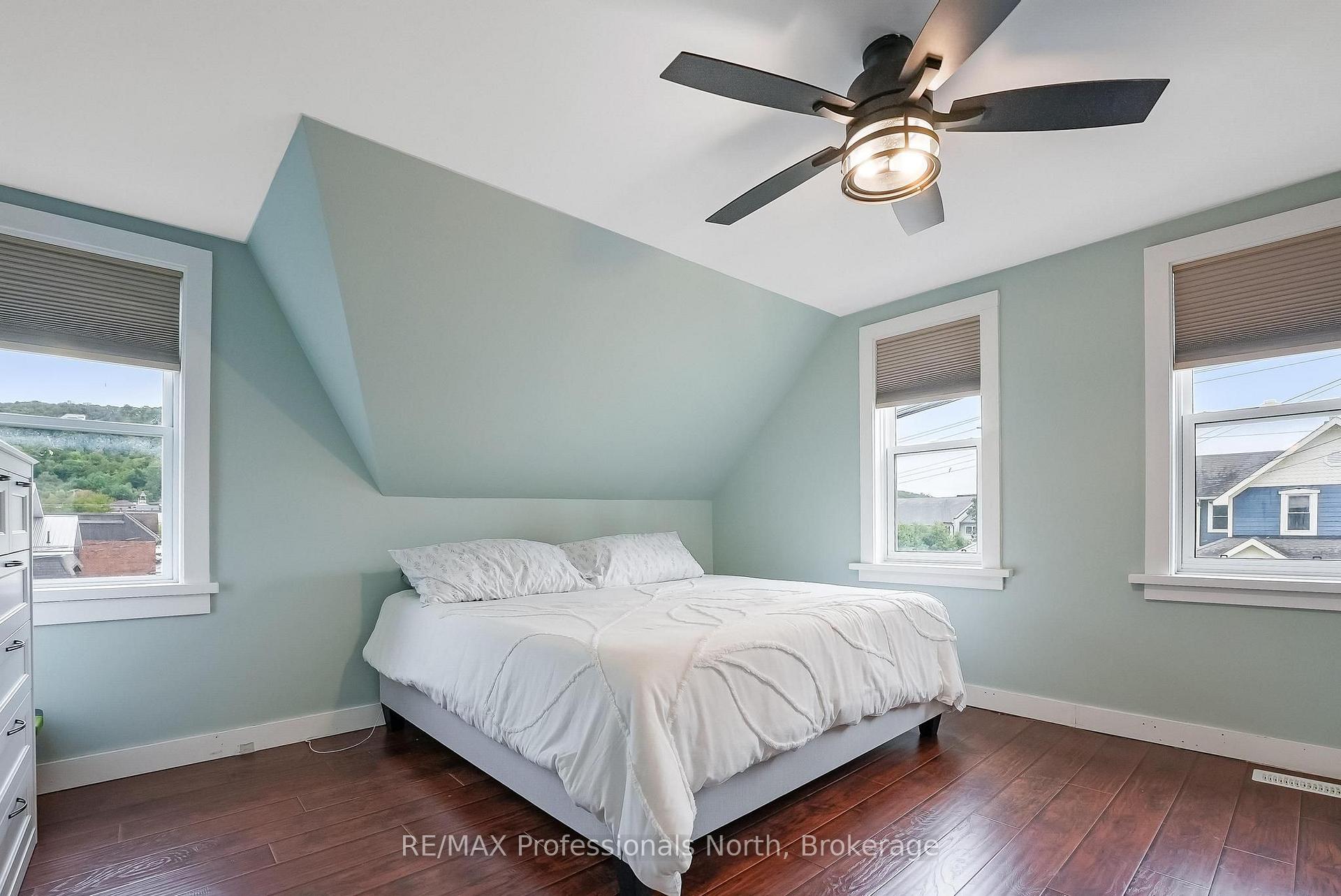 Photo 28 of 33 Maple Avenue, Dysart et al, Dysart — HOMEH