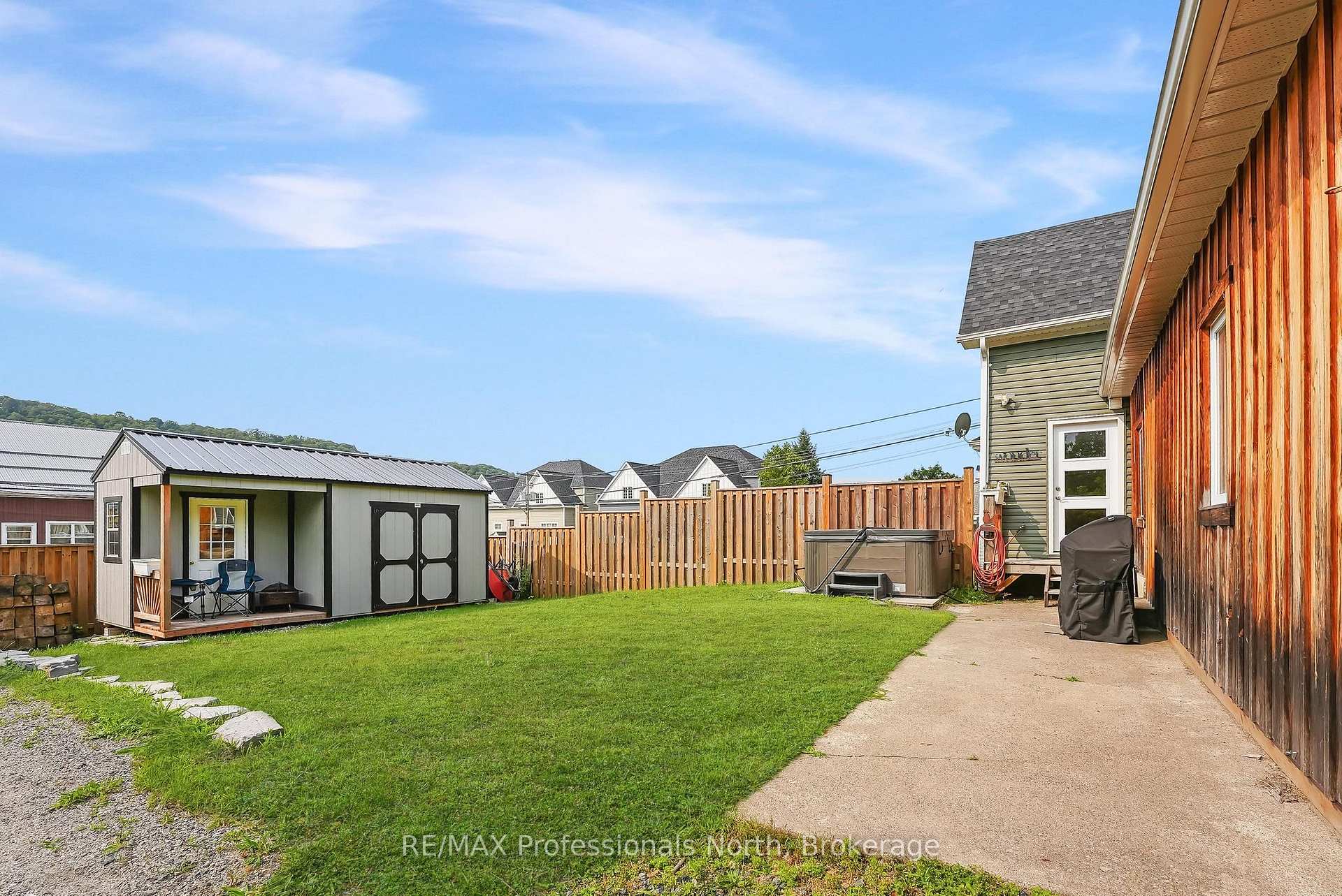 Photo 42 of 33 Maple Avenue, Dysart et al, Dysart — HOMEH
