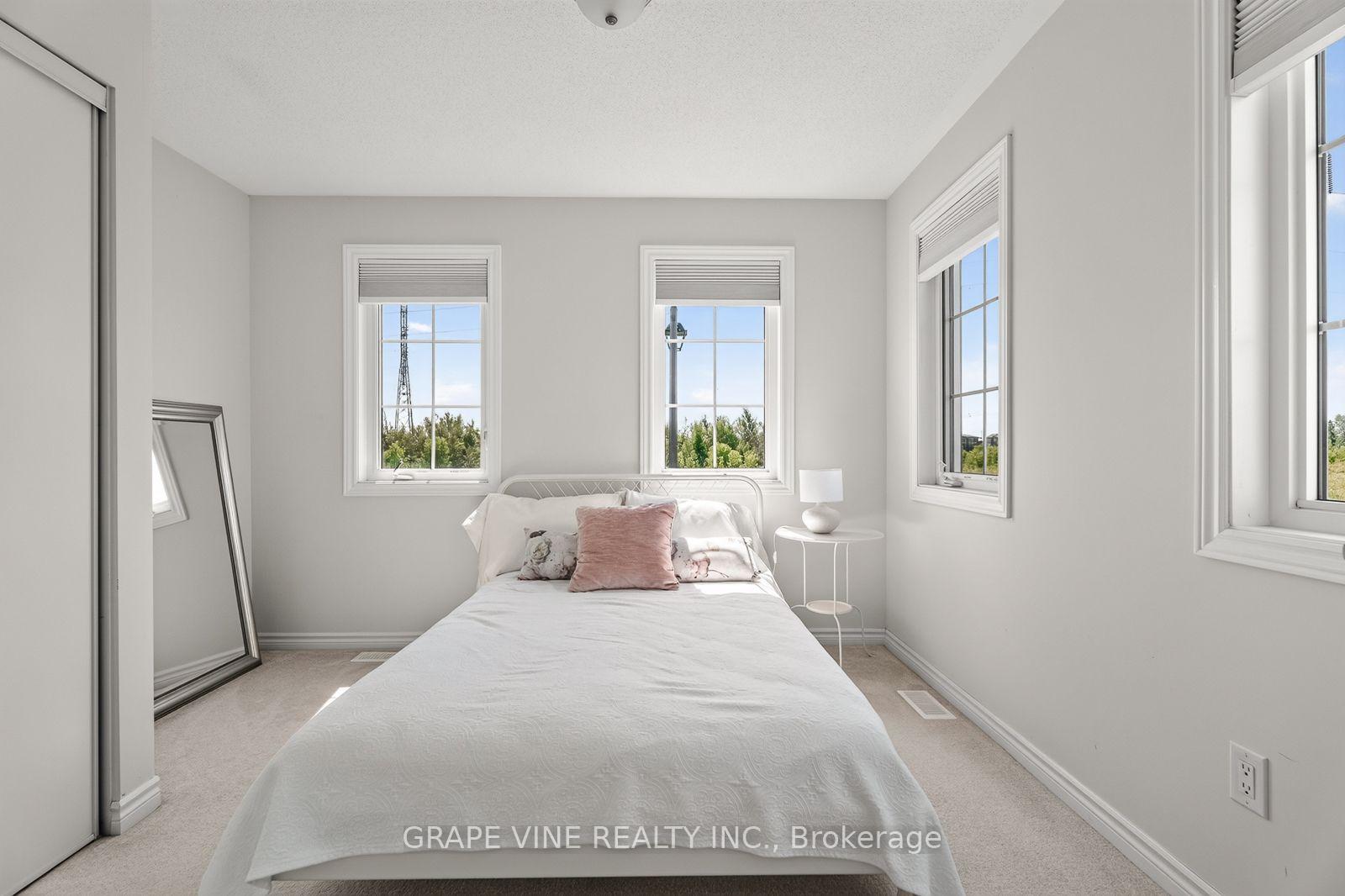 Photo 22 of 210 Clintonia Street, Ottawa, Kanata - Emerald Meadows/Trailwest — HOMEH