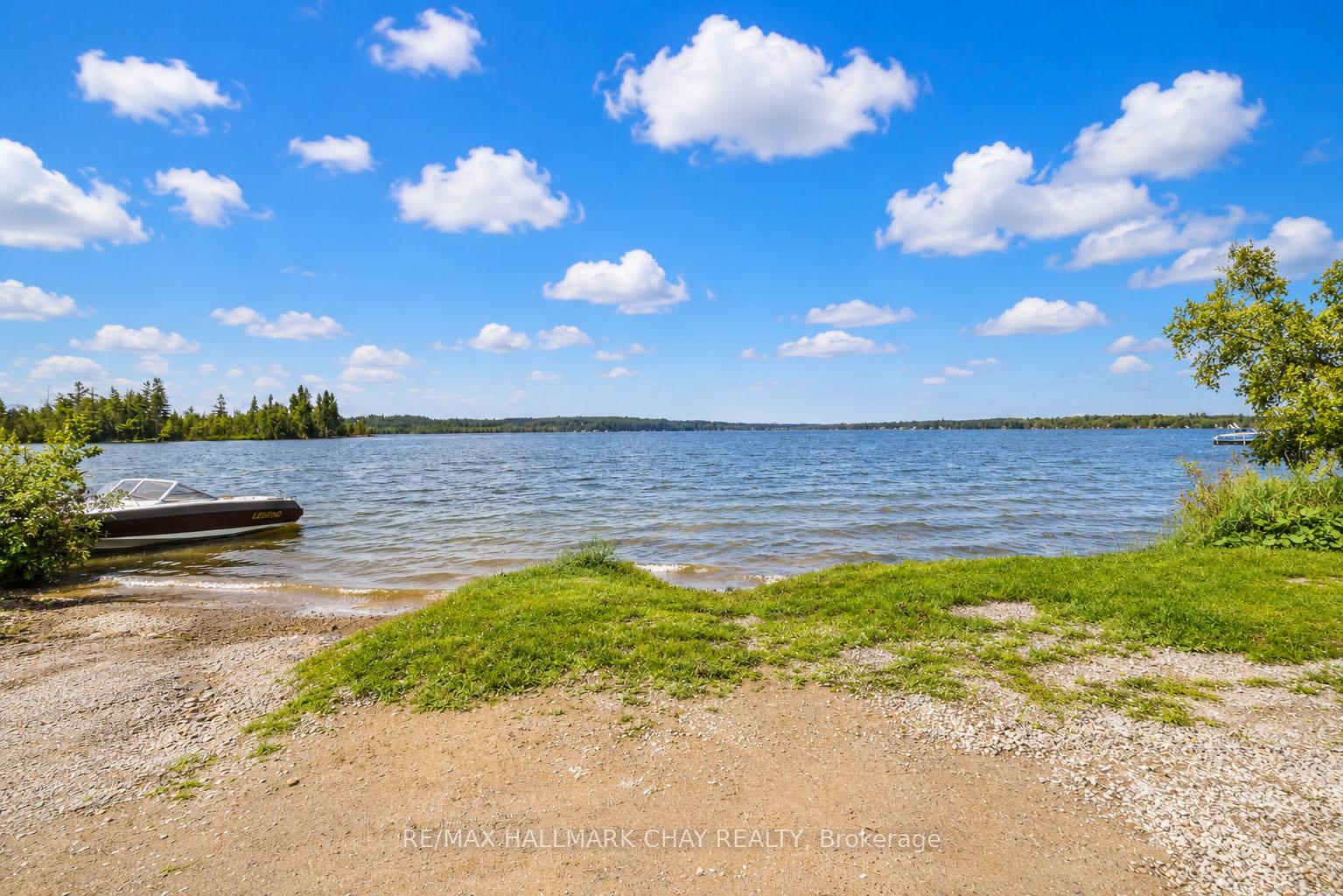 Photo 21 of 45 Tamarack Drive, Oro-Medonte, Rural Oro-Medonte — HOMEH
