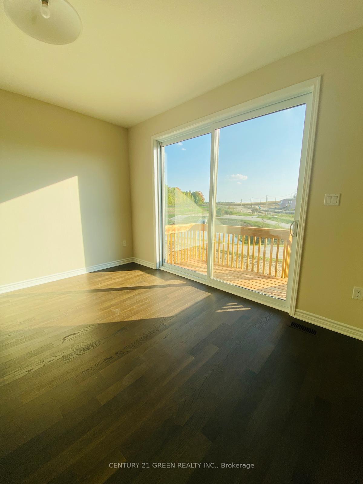 Photo 24 of 283 Rosenberg Way, Kitchener, Trussler — HOMEH