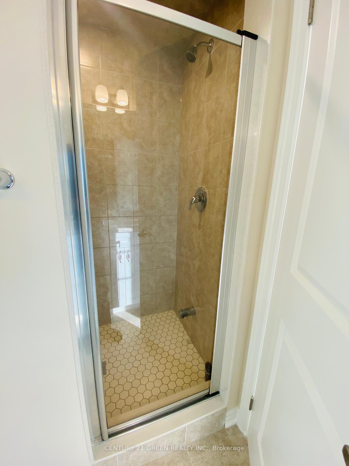 Photo 35 of 283 Rosenberg Way, Kitchener, Trussler — HOMEH