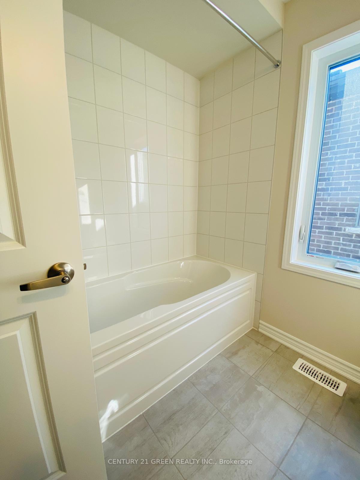 Photo 46 of 283 Rosenberg Way, Kitchener, Trussler — HOMEH