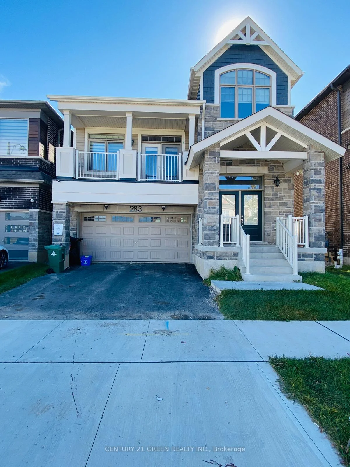 Photo of 283 Rosenberg Way