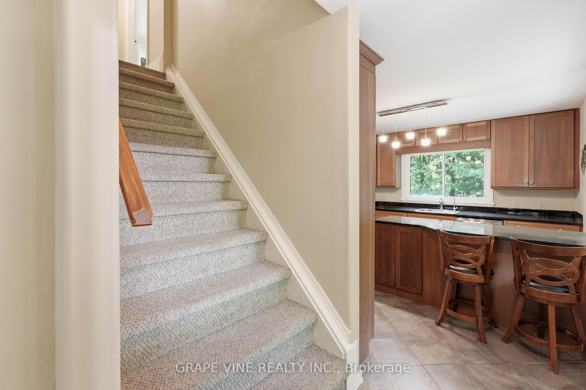 Photo 16 of 68 Goodman Crescent, Prince Edward County, South Marysburg Ward — HOMEH