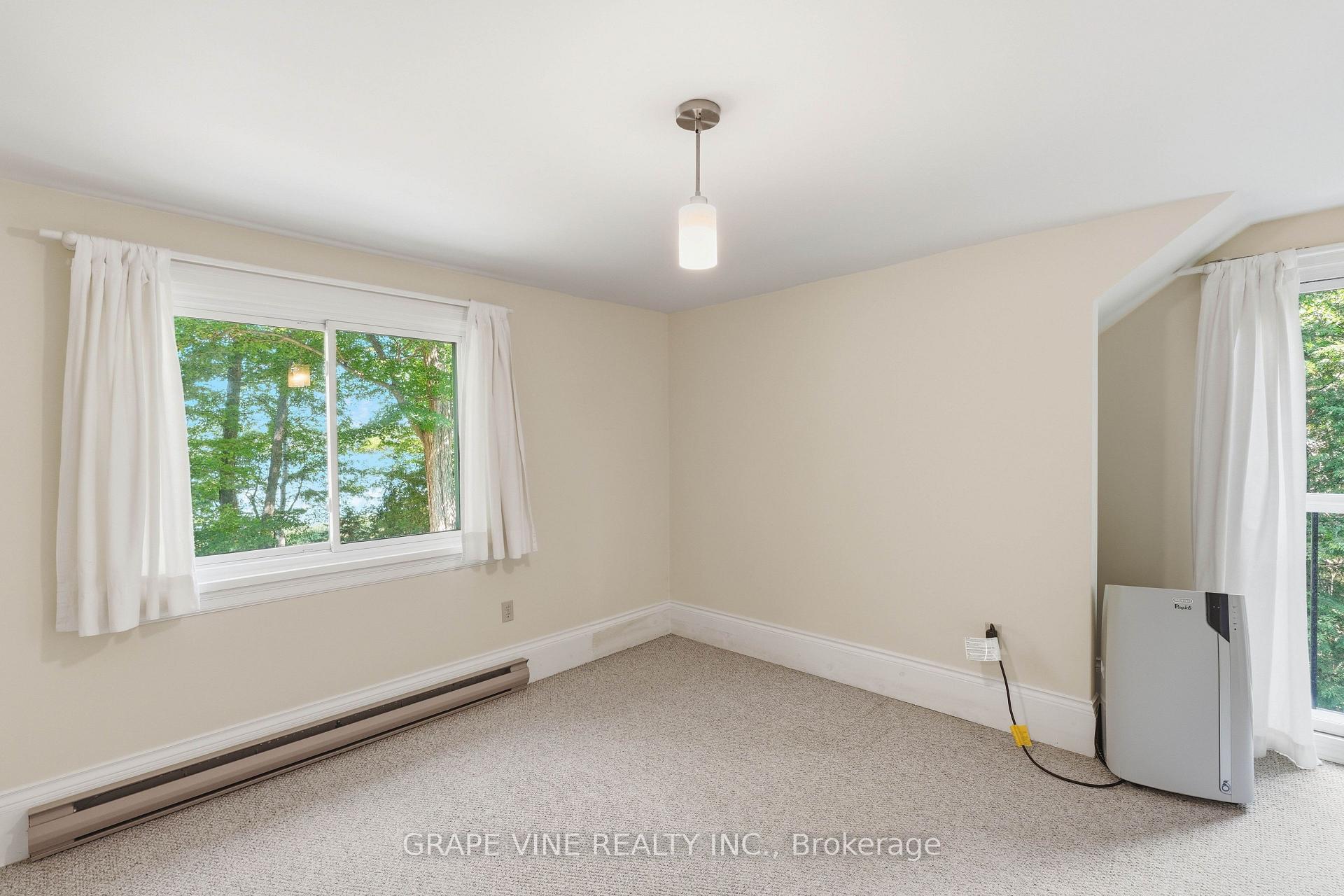 Photo 17 of 68 Goodman Crescent, Prince Edward County, South Marysburg Ward — HOMEH