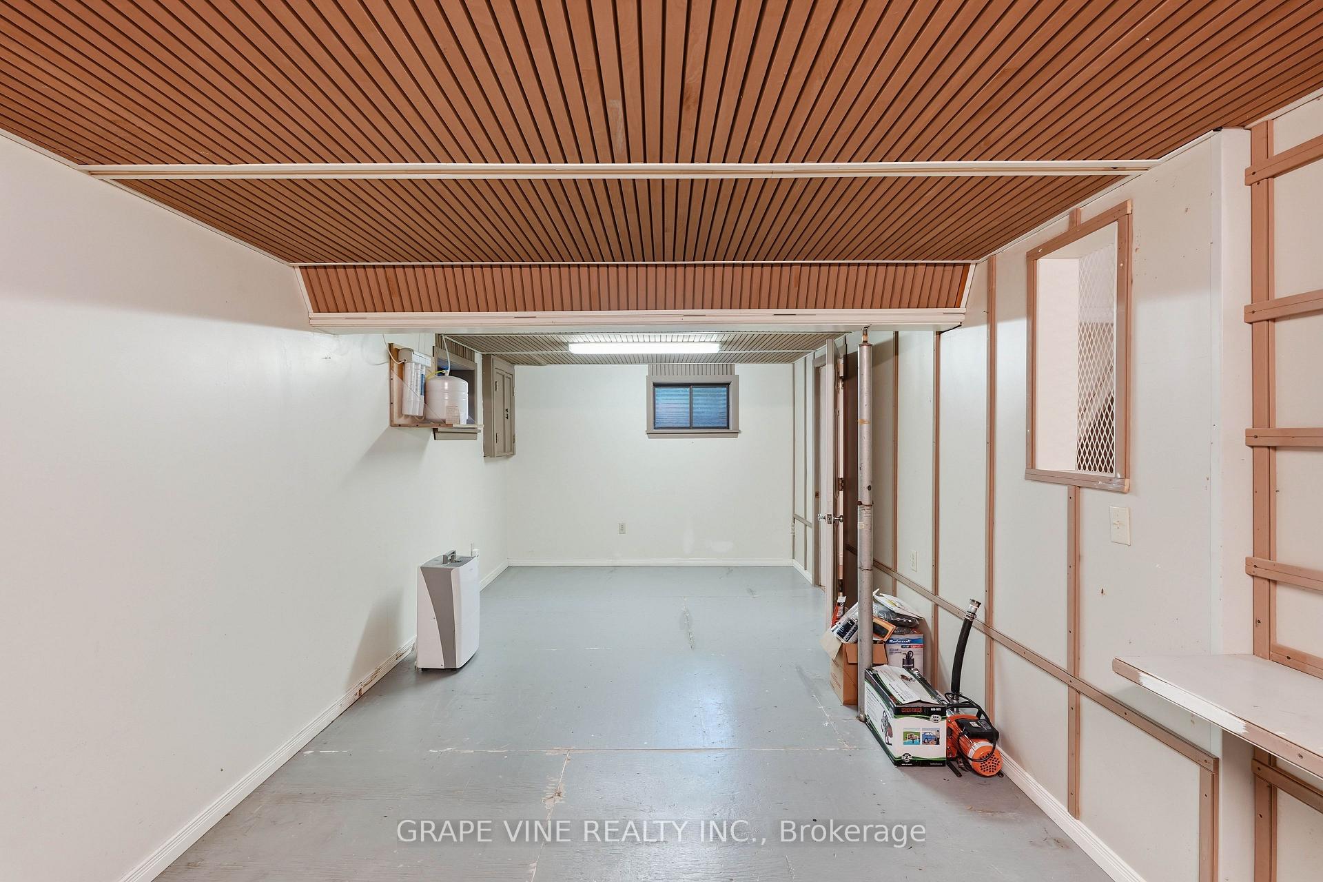 Photo 30 of 68 Goodman Crescent, Prince Edward County, South Marysburg Ward — HOMEH