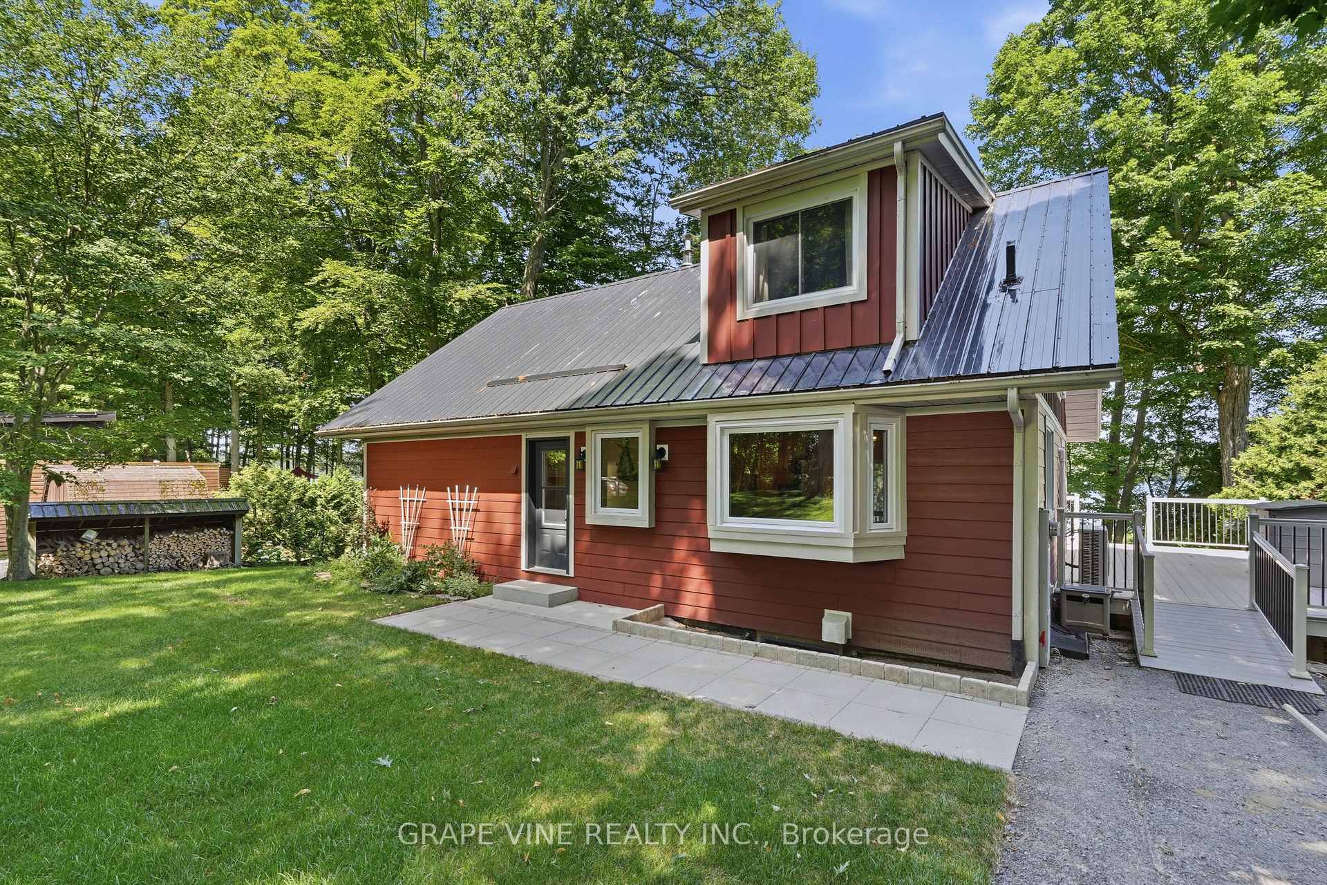 Photo 34 of 68 Goodman Crescent, Prince Edward County, South Marysburg Ward — HOMEH