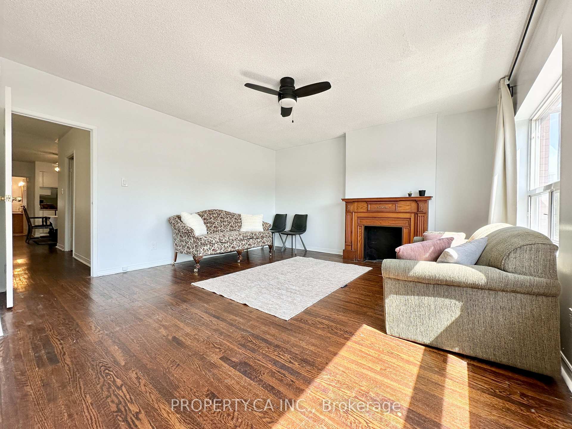 Photo 4 of Unit A, 1854 Danforth Avenue, Toronto, Danforth — HOMEH