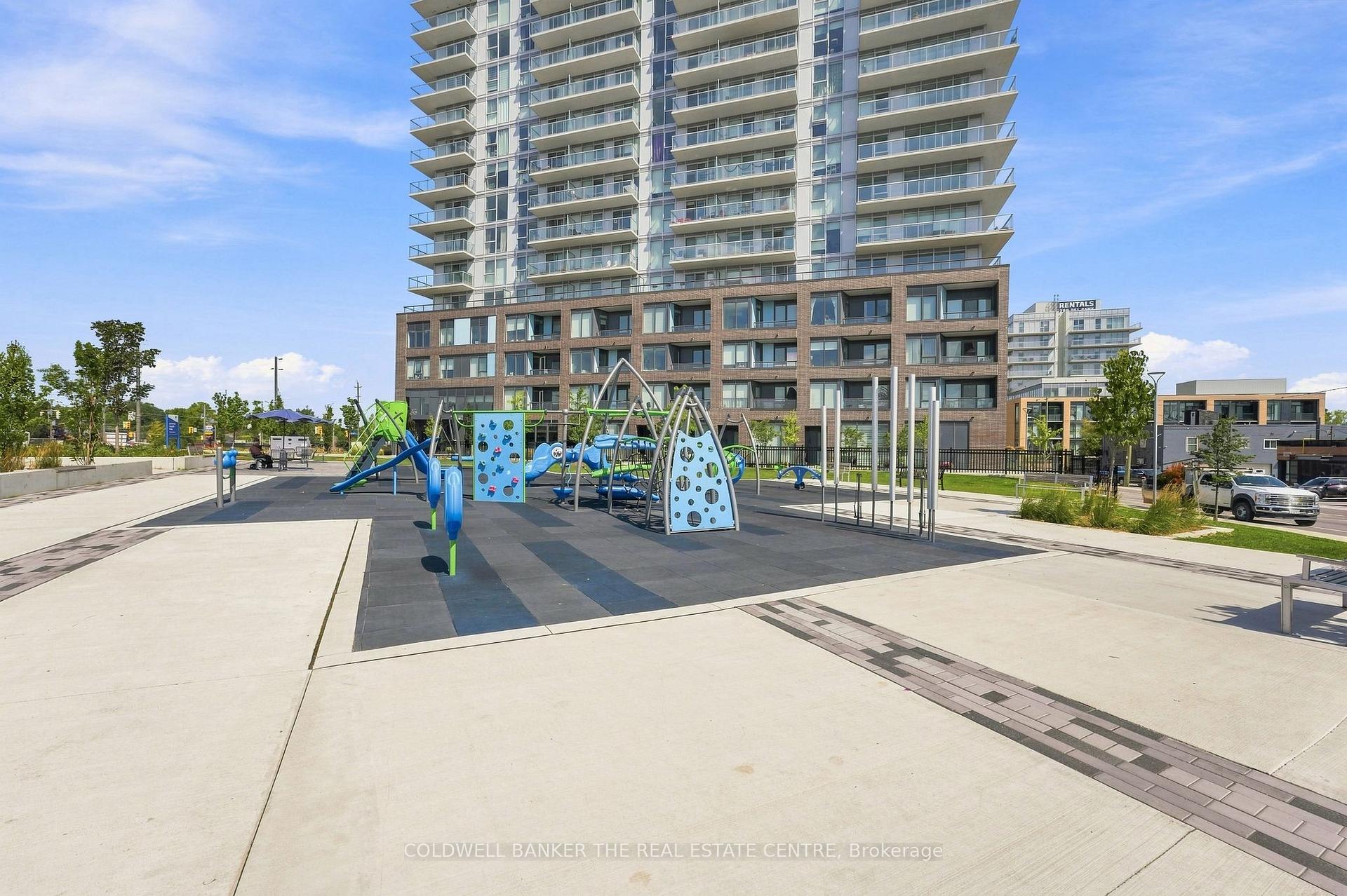 Photo 35 of Unit 220, 185 Deerfield Road, Newmarket, Central Newmarket — HOMEH