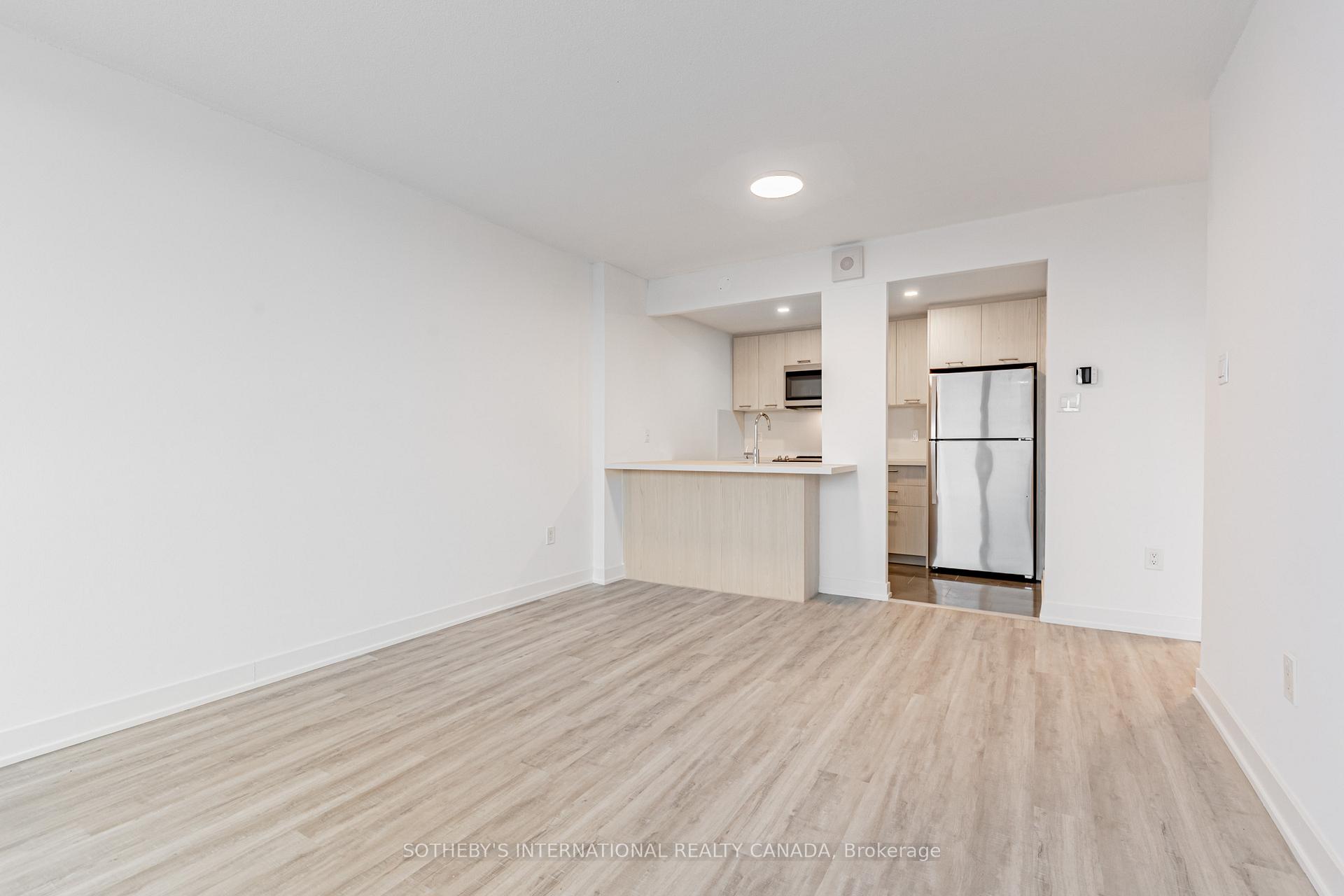 Photo 6 of Unit 1703, 191 Sherbourne Street, Toronto, Moss Park — HOMEH