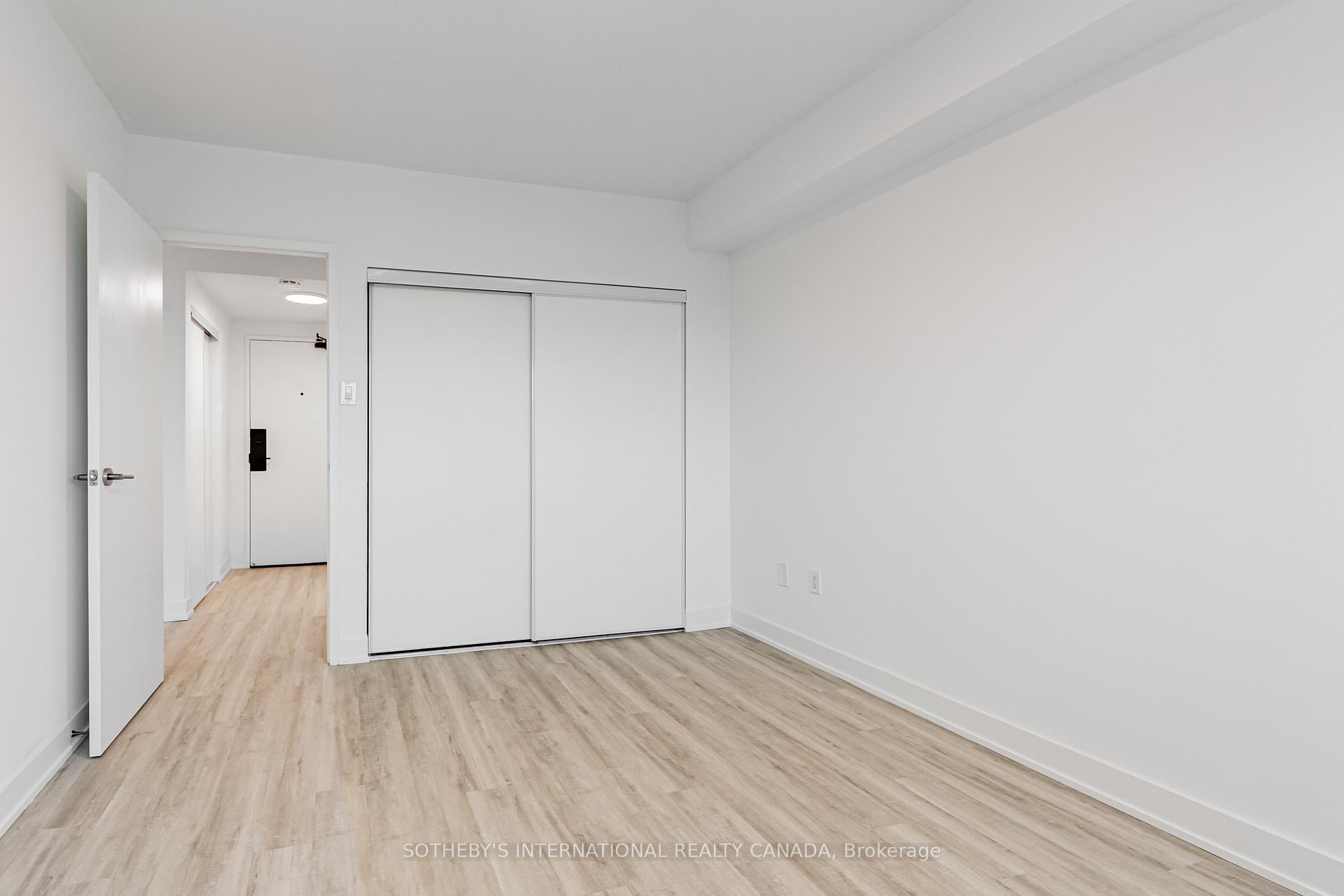 Photo 7 of Unit 1703, 191 Sherbourne Street, Toronto, Moss Park — HOMEH
