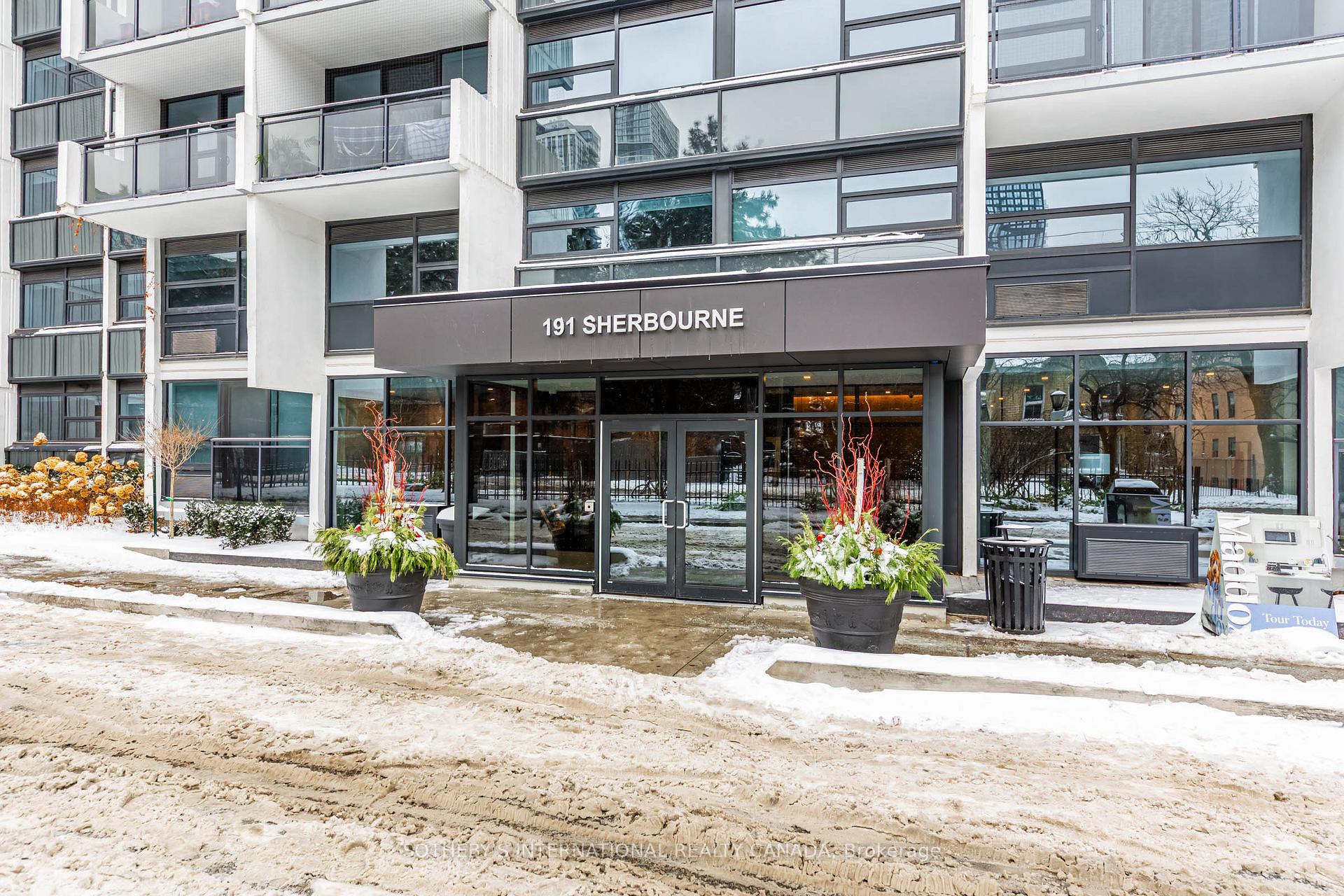 Photo 13 of Unit 1703, 191 Sherbourne Street, Toronto, Moss Park — HOMEH