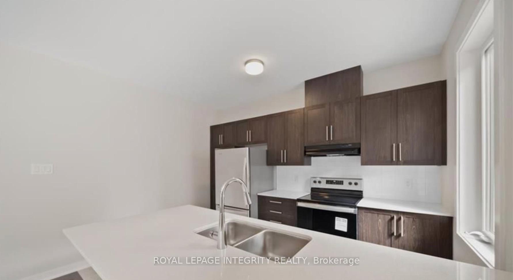 Photo 3 of 414 Epoch Street, Ottawa, Barrhaven - Half Moon Bay — HOMEH