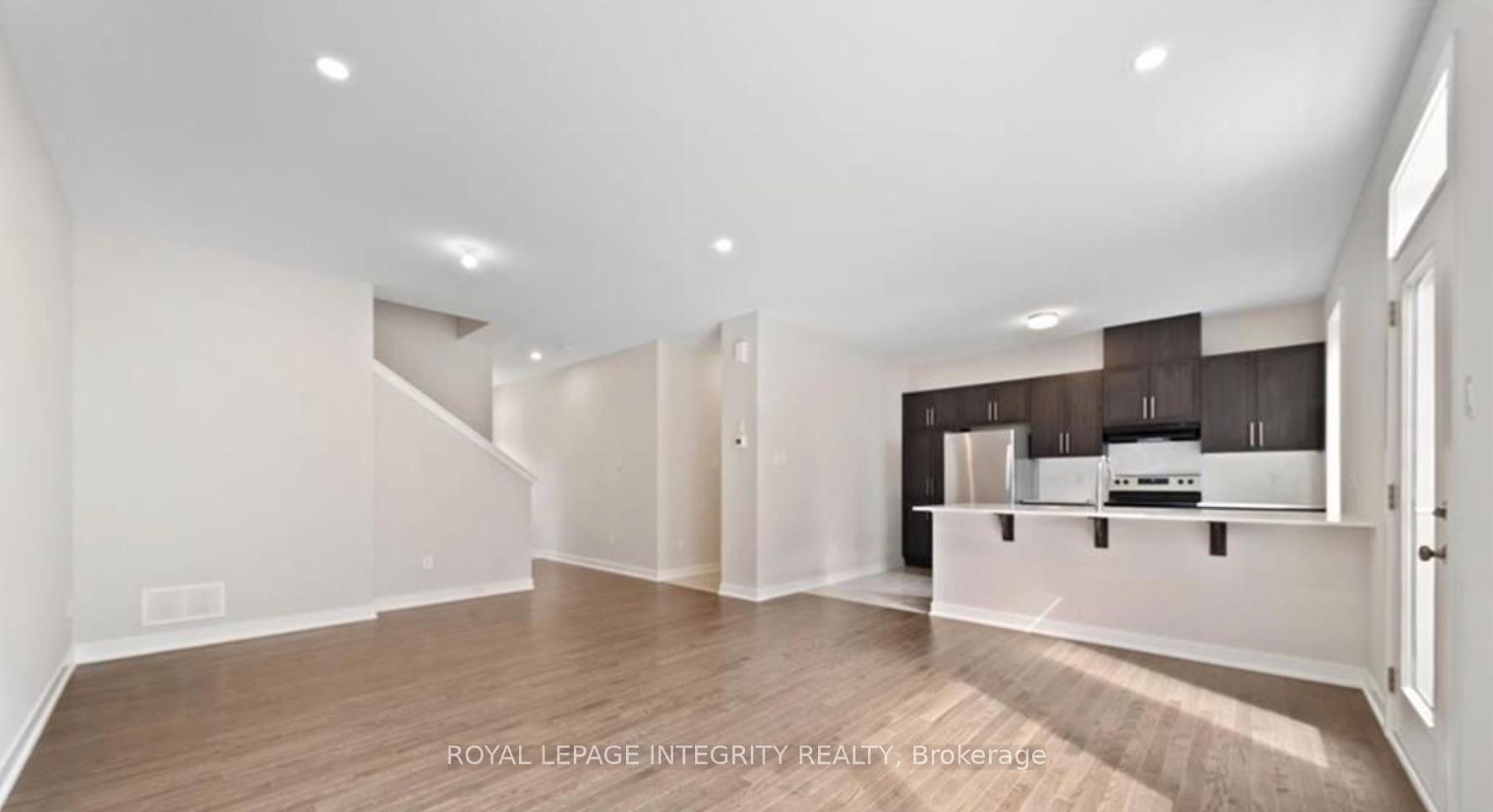 Photo 4 of 414 Epoch Street, Ottawa, Barrhaven - Half Moon Bay — HOMEH