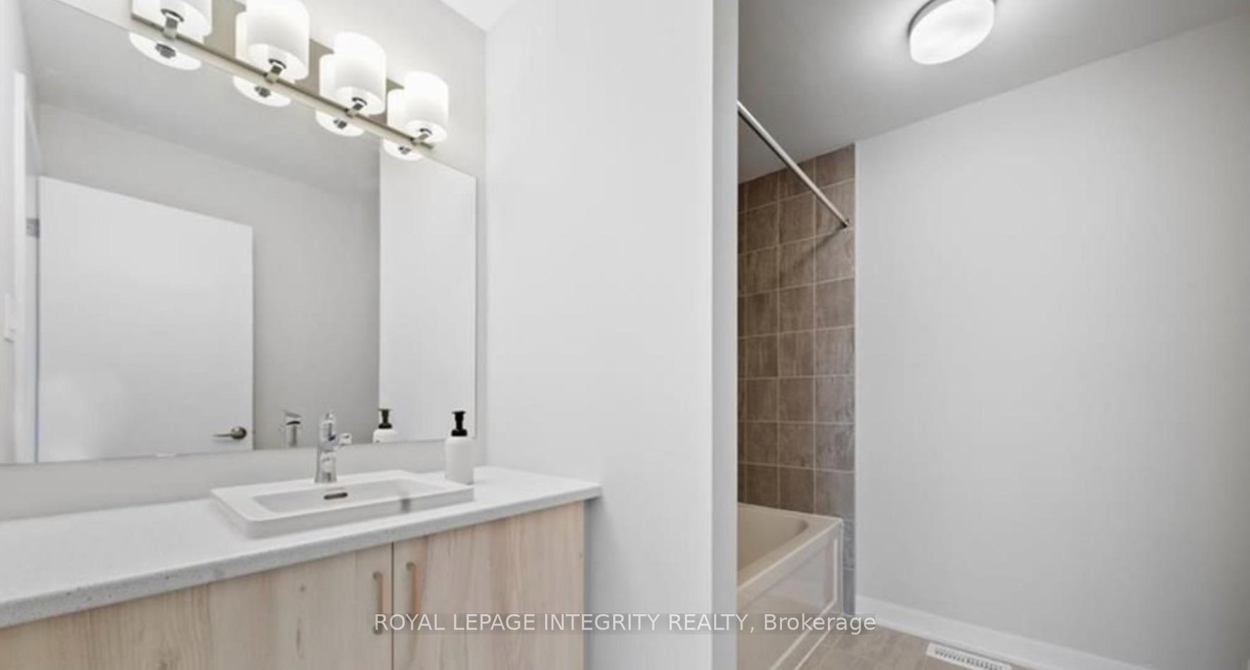 Photo 13 of 414 Epoch Street, Ottawa, Barrhaven - Half Moon Bay — HOMEH