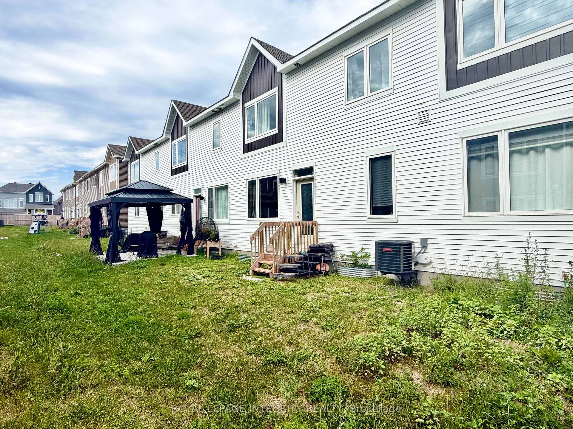 Photo 18 of 414 Epoch Street, Ottawa, Barrhaven - Half Moon Bay — HOMEH