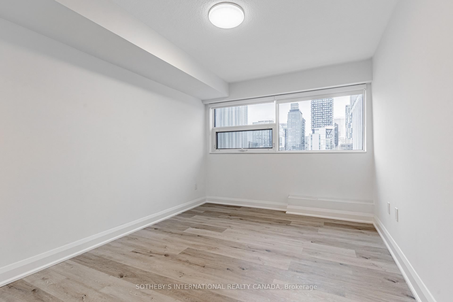 Front of Unit 1415, 191 Sherbourne Street