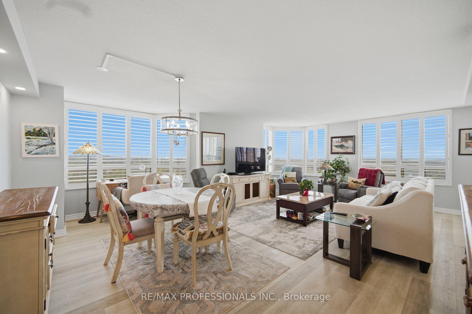 Photo 13 of Unit 1411, 1 Aberfoyle Crescent, Etobicoke, Islington-City Centre West — HOMEH